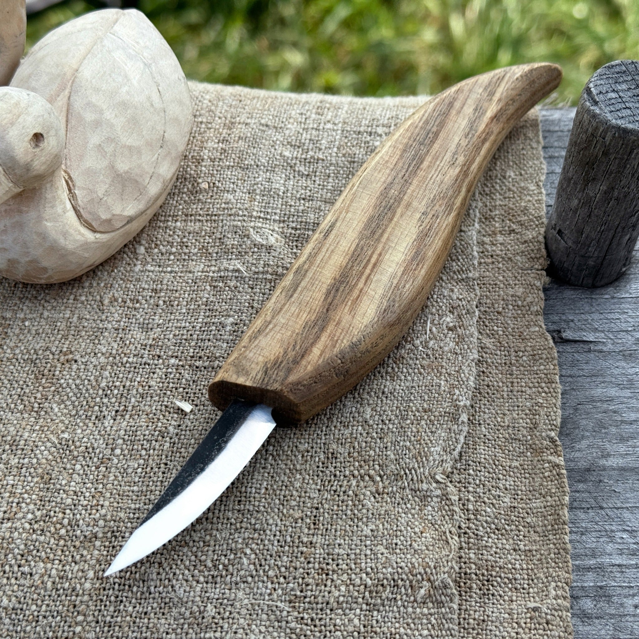 Couteau à découper les copeaux forgé à la main, lame 4 cm (1,6 pouces)