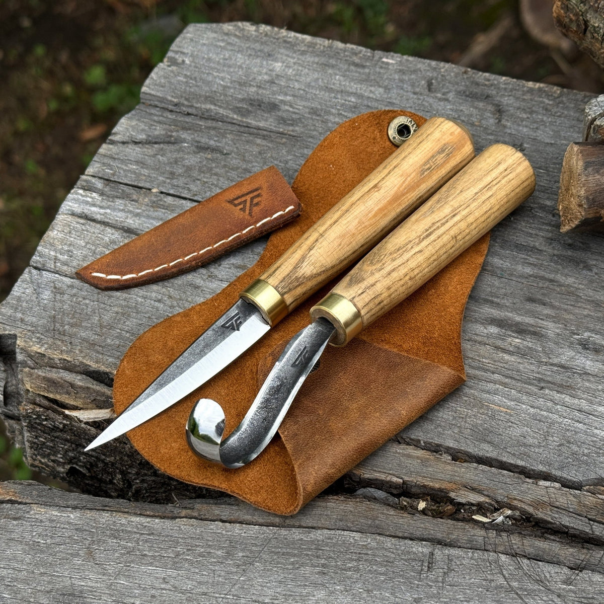 2-Piece Spoon Carving Knife Set with Leather Sheaths - 1