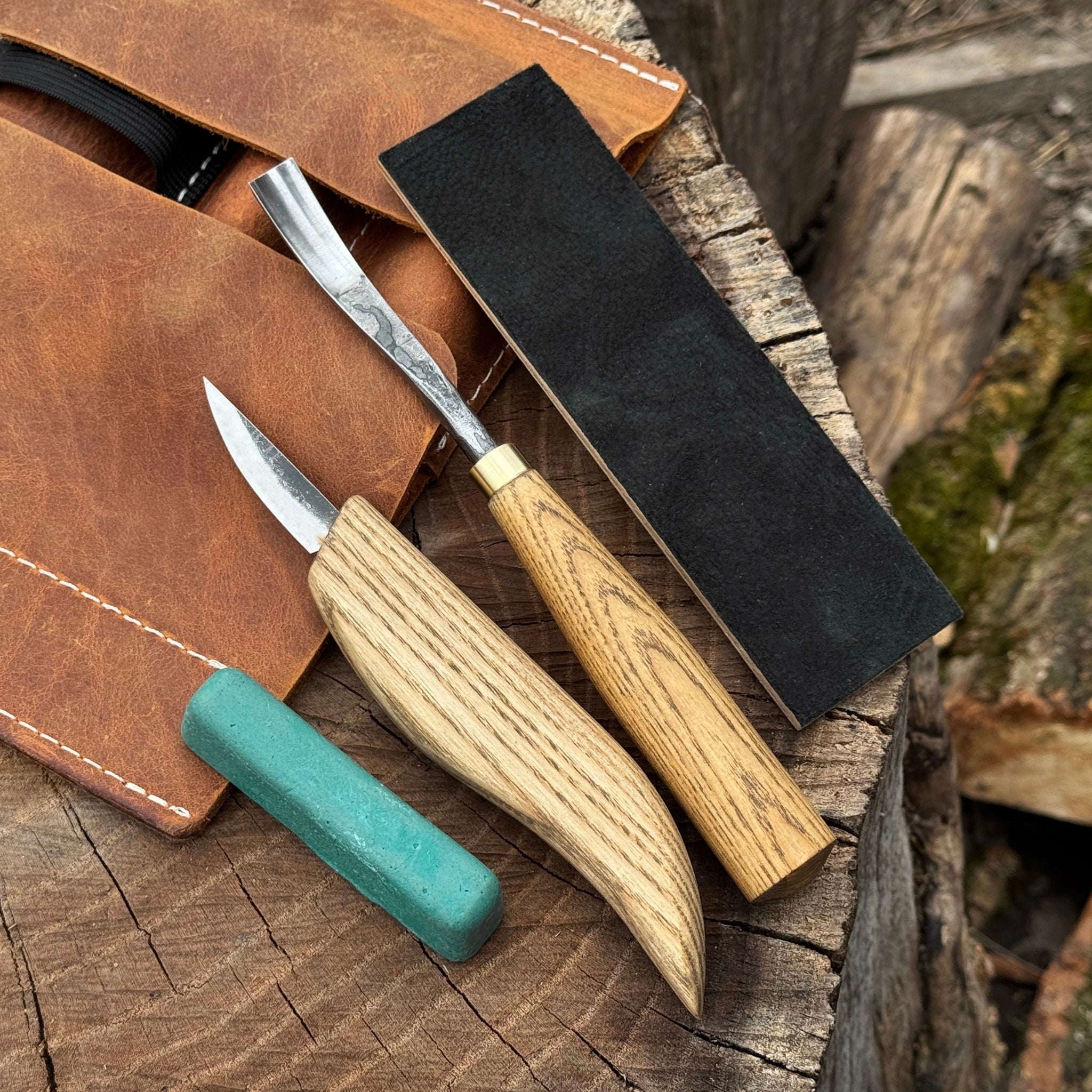 2 - Piece Wood Carving Set - 1