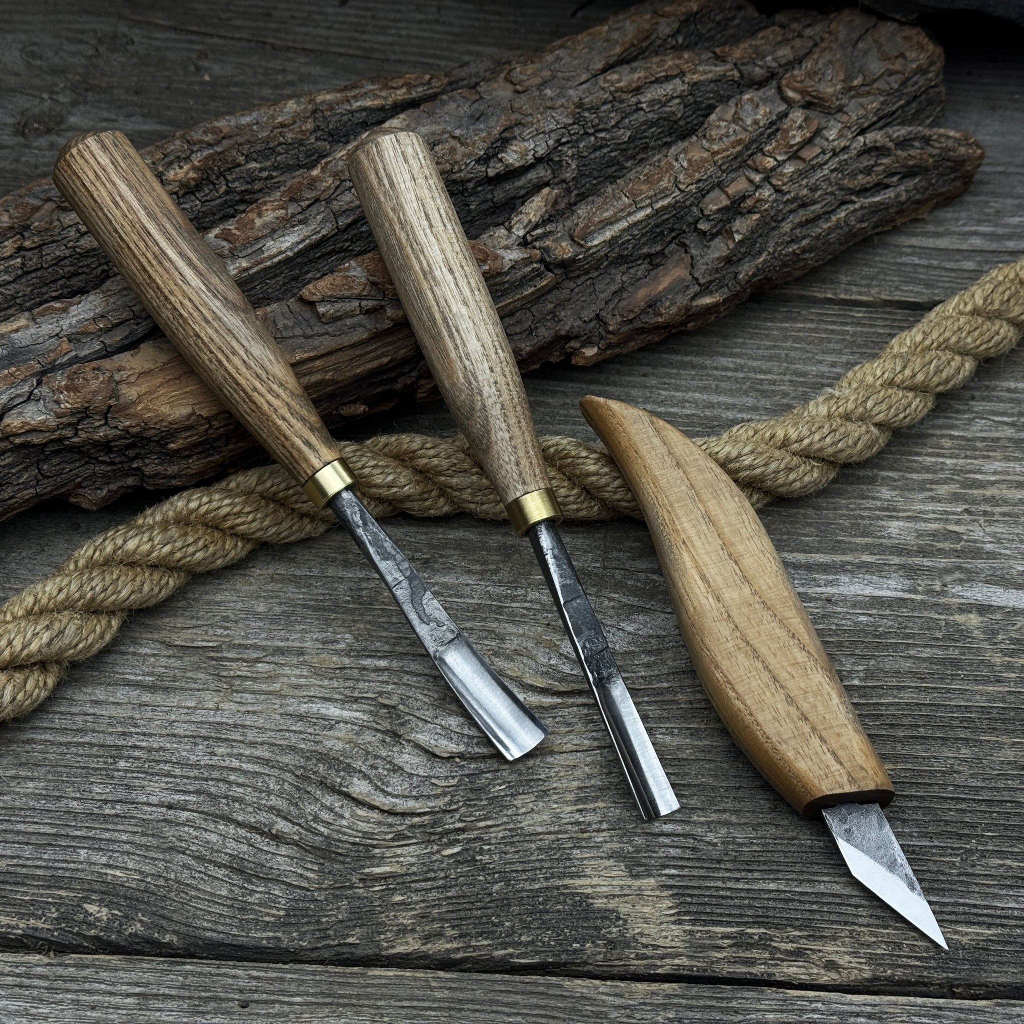 3 - Piece Carving Set – Detail Gouges & Whittling Knife - 1