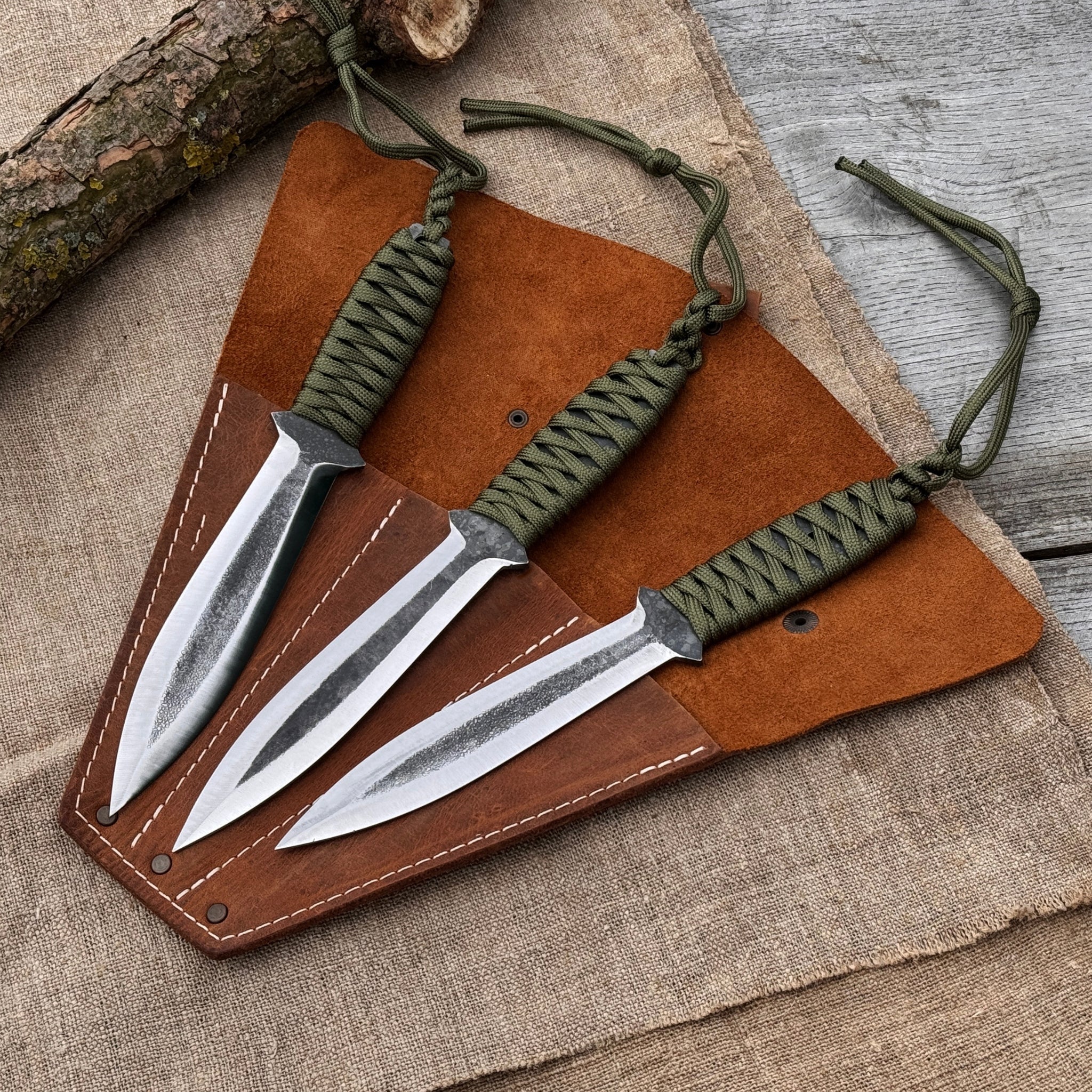 3 - Piece Hand - Forged Throwing Knife Set, 22 cm (8.6 inches) - 1