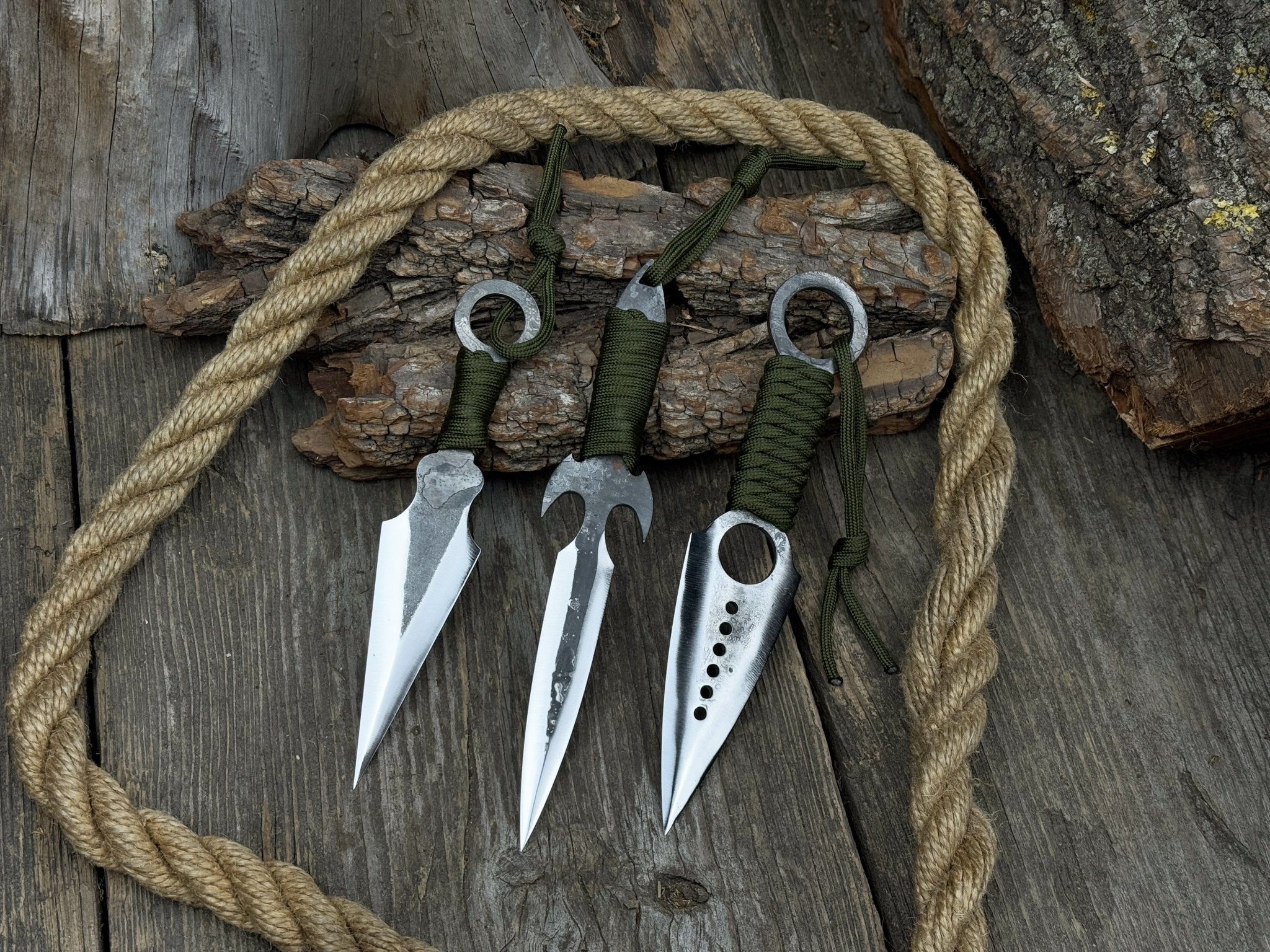 3 - Piece Throwing Knife Set with Leather Roll - 3