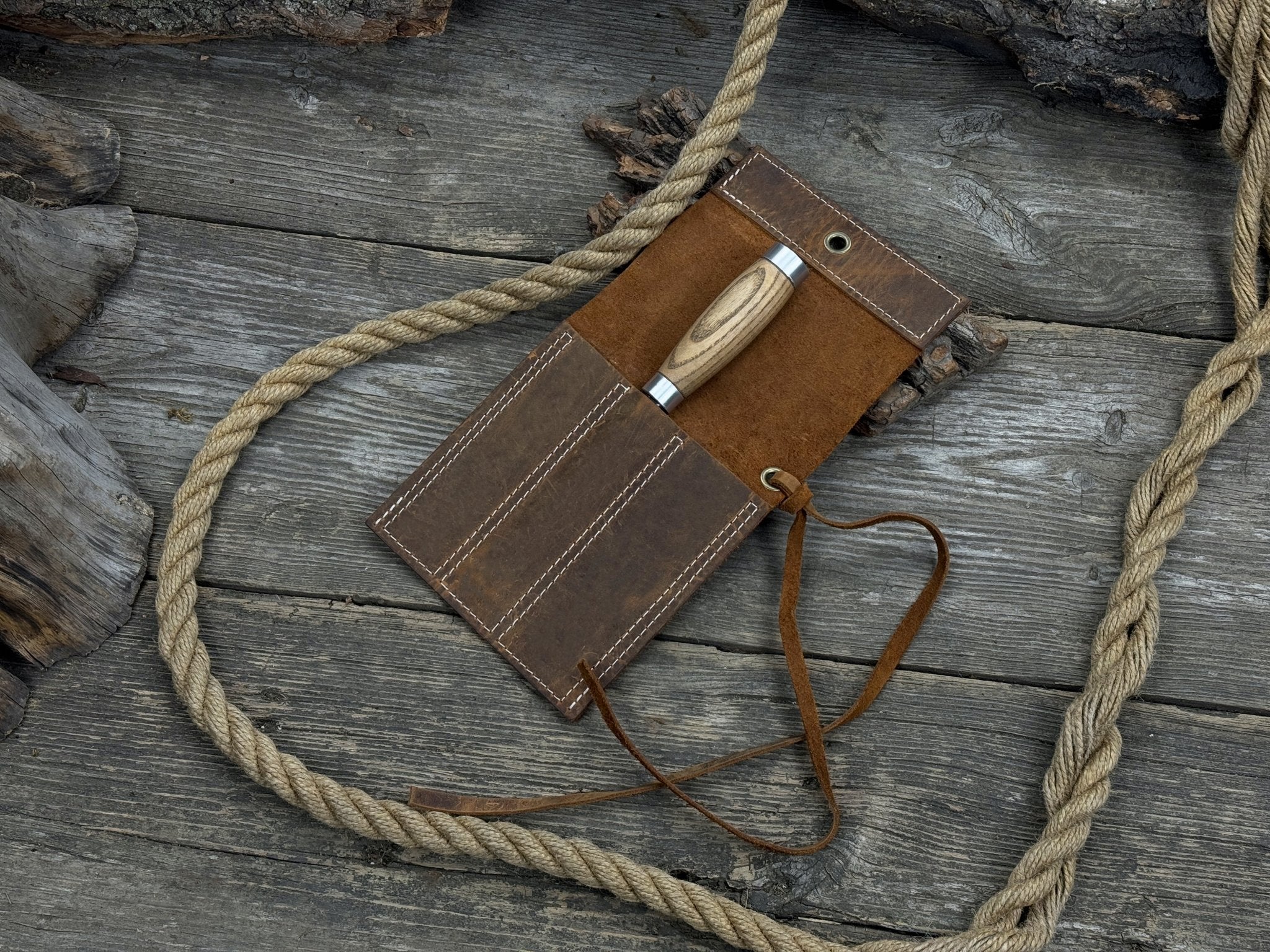 3 Pocket Leather Tool Roll for Chisels, Knives, and Small Hand Tools - 2