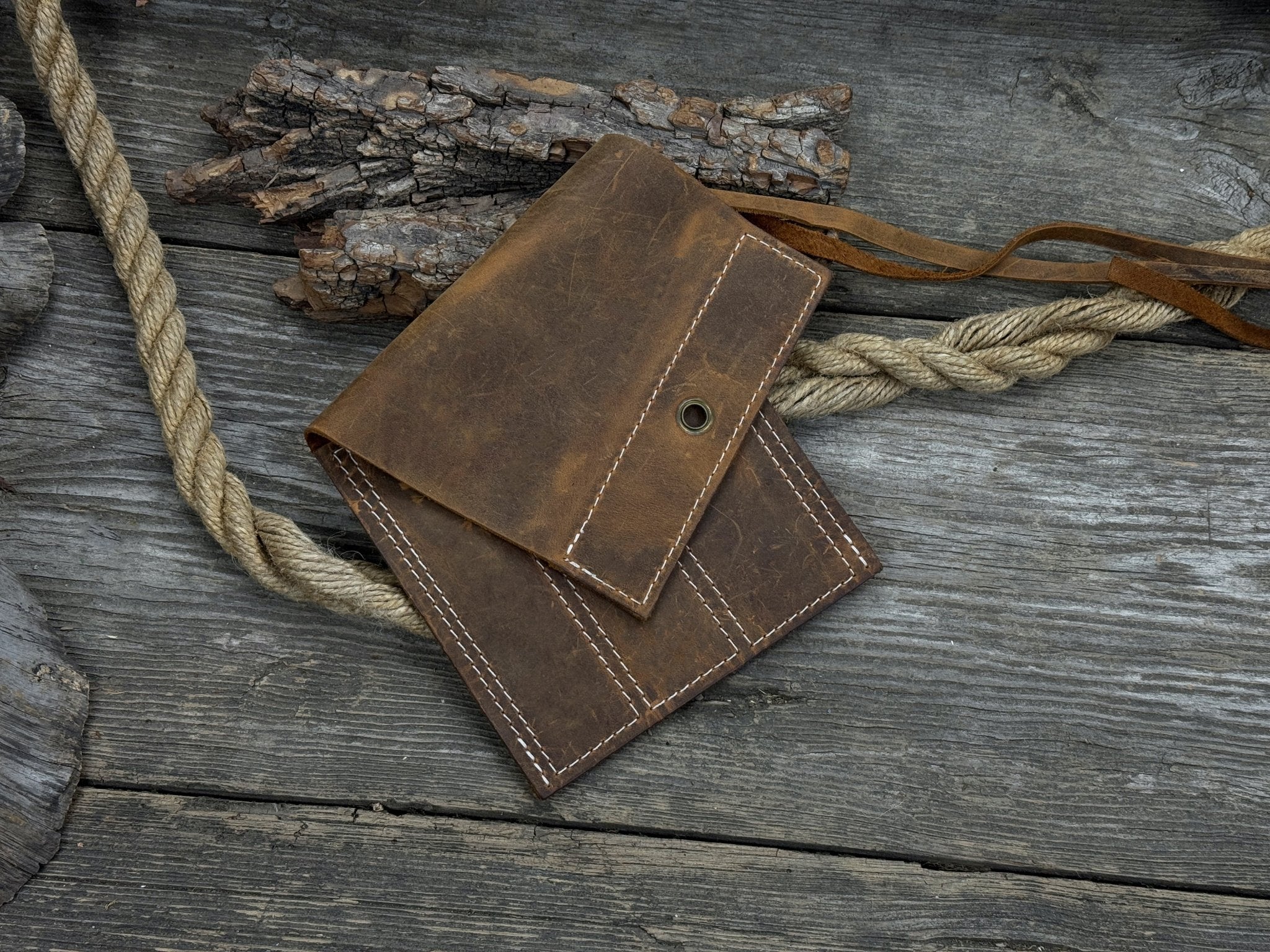 3 Pocket Leather Tool Roll for Chisels, Knives, and Small Hand Tools - 7