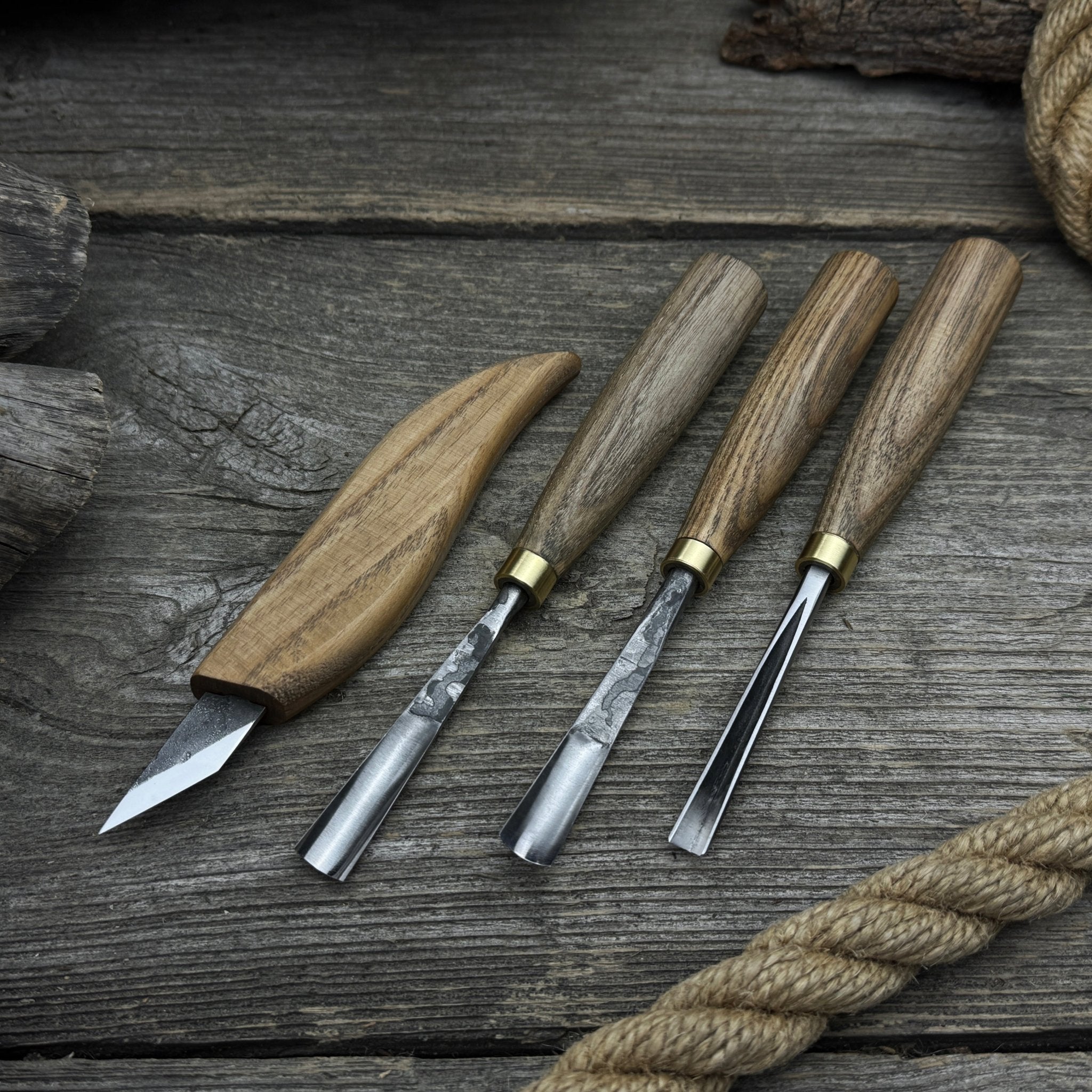 4 - Piece Carving Knife, Chisel & Gouge Set - 1