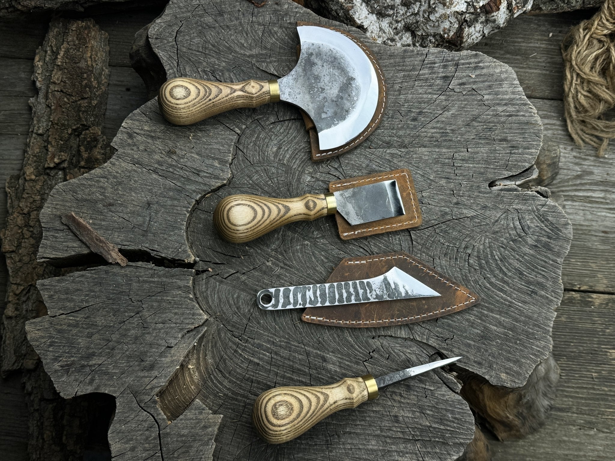 4 - Piece Leather Tool Set with Leather Sheaths - 1