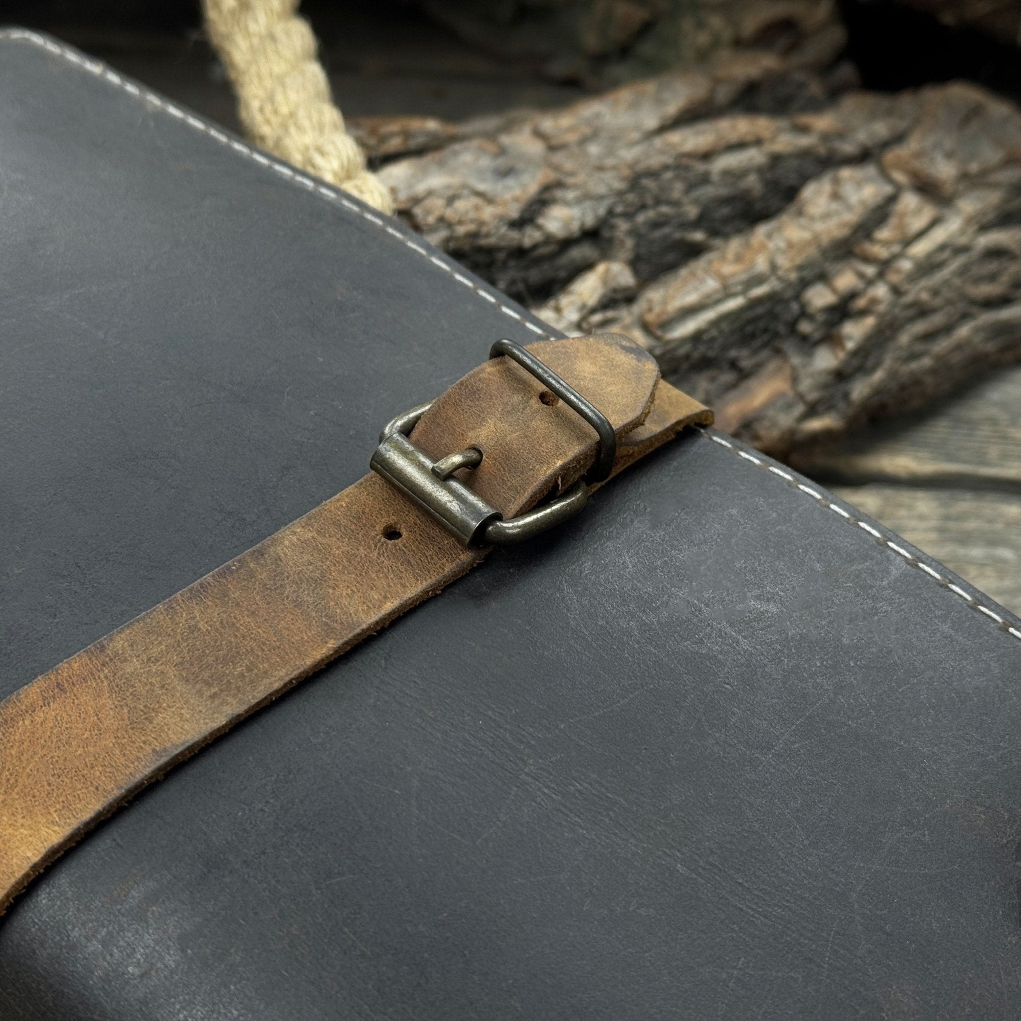 4 Pocket Leather Tool Roll for Carving Tools - 3