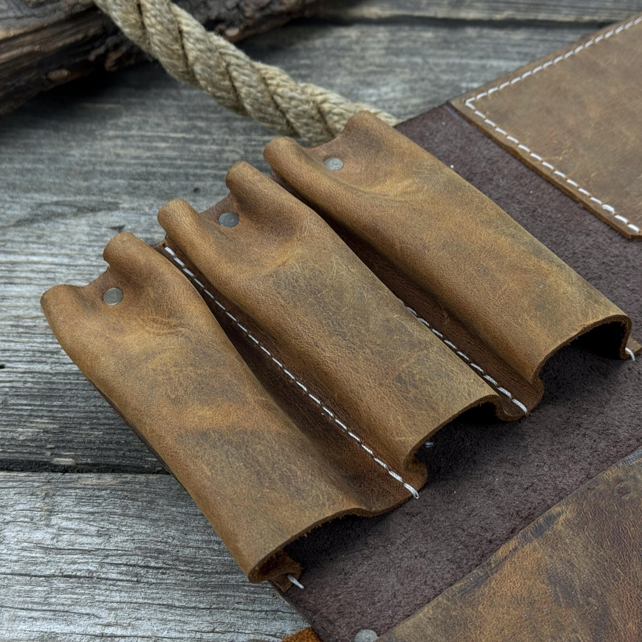 4 Pocket Leather Tool Roll for Carving Tools - 5