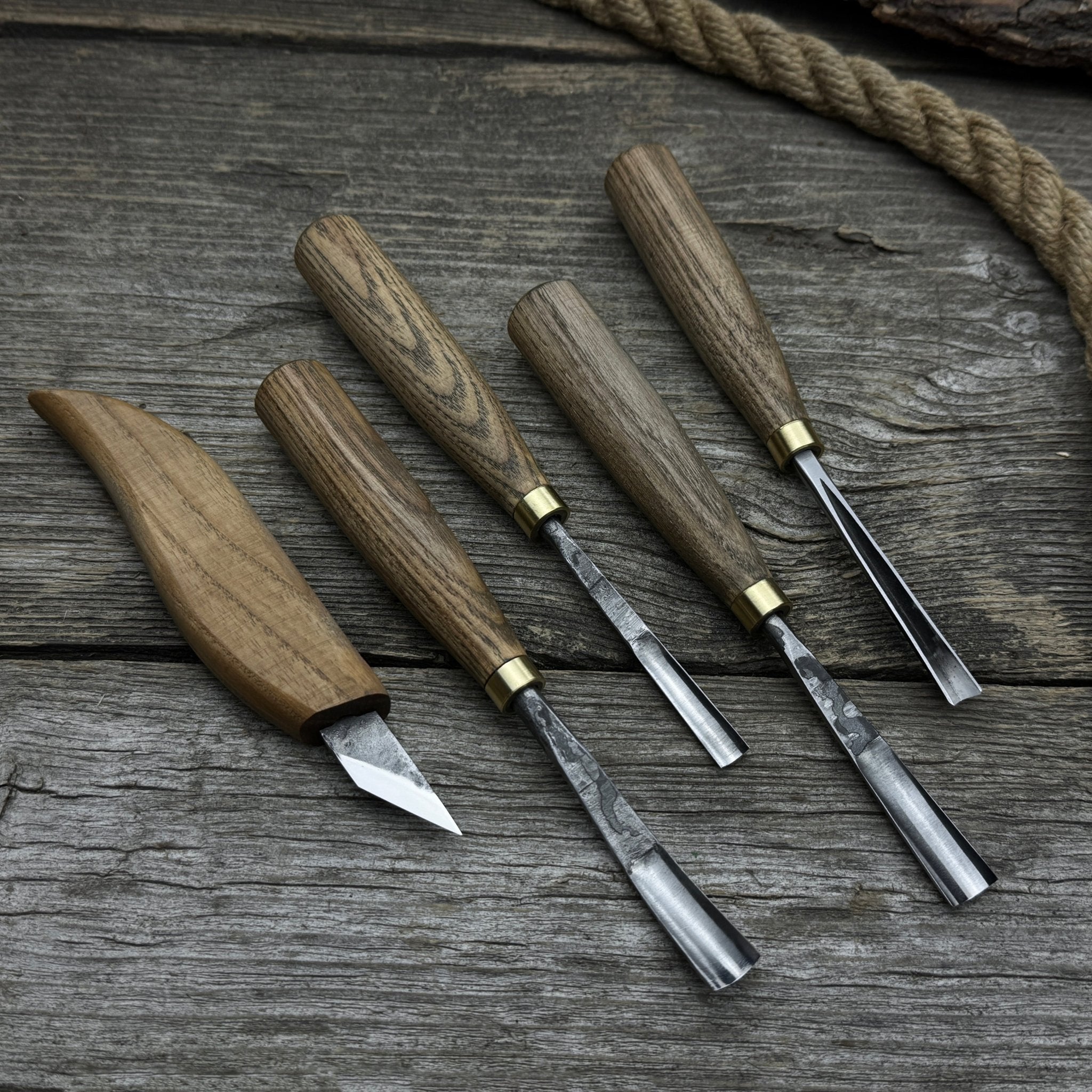 5 - Piece Wood Carving Set – Whittling Knife & Gouges - 1