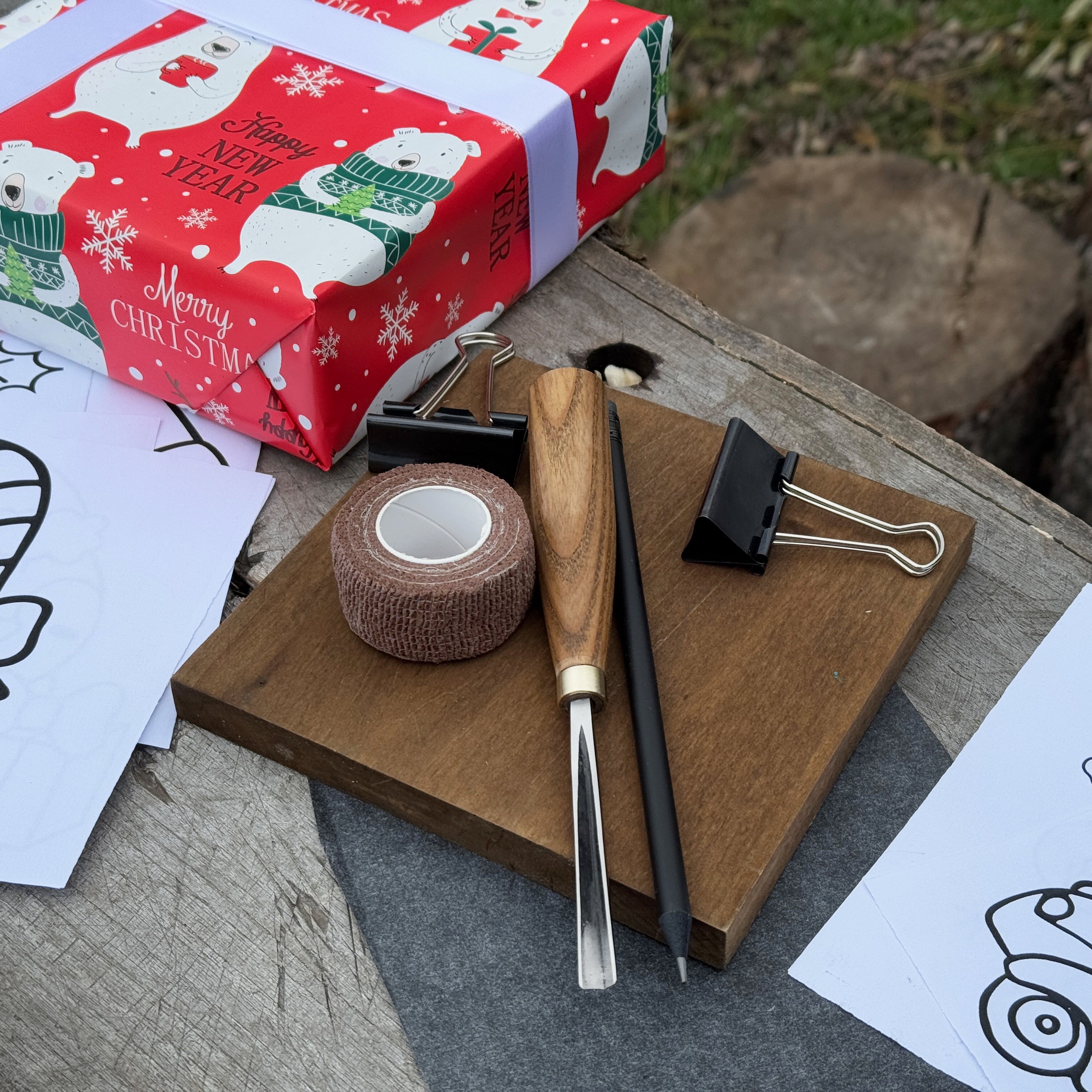 DIY Christmas Picture Cutting Kit – Beginner Wood Carving Wall Art Set