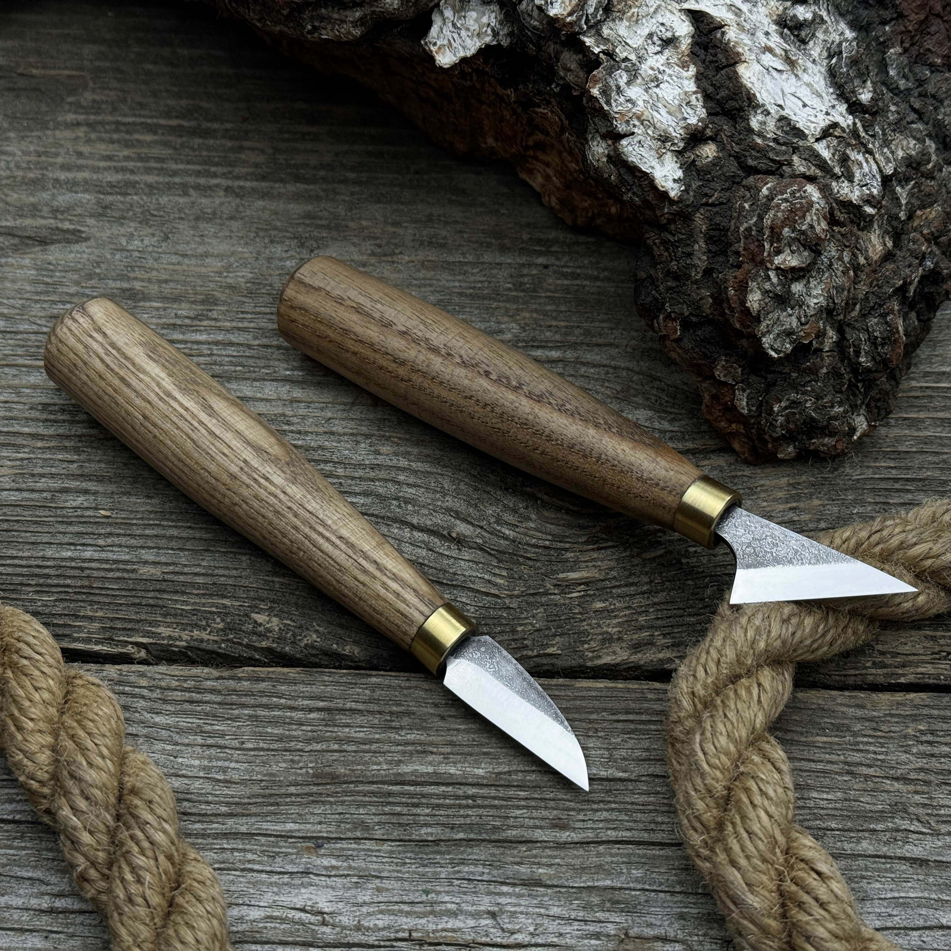 Ensemble de 2 couteaux à découper les copeaux