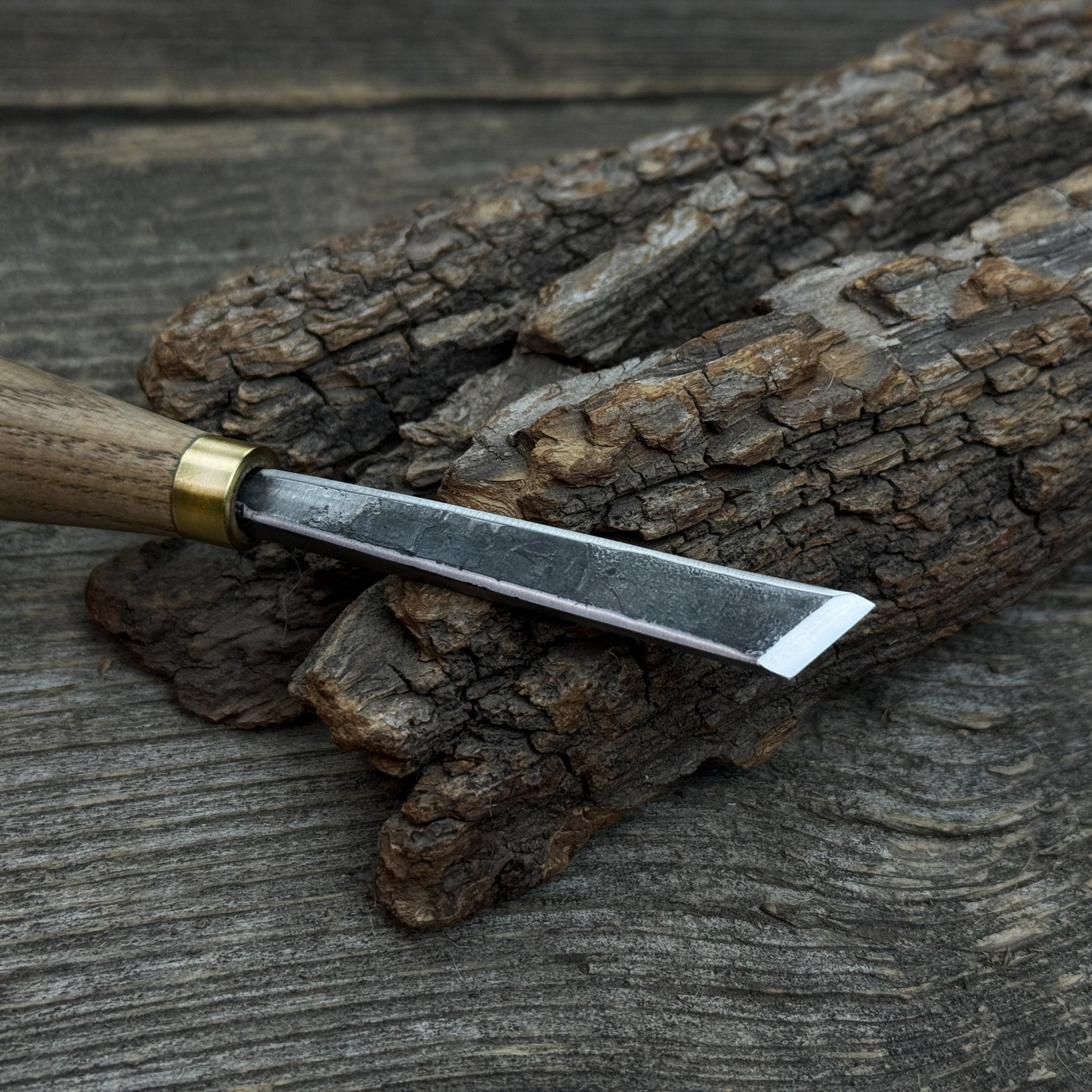 Angled Bevel Carving Chisel – 10 mm (0.39 inches) - 7