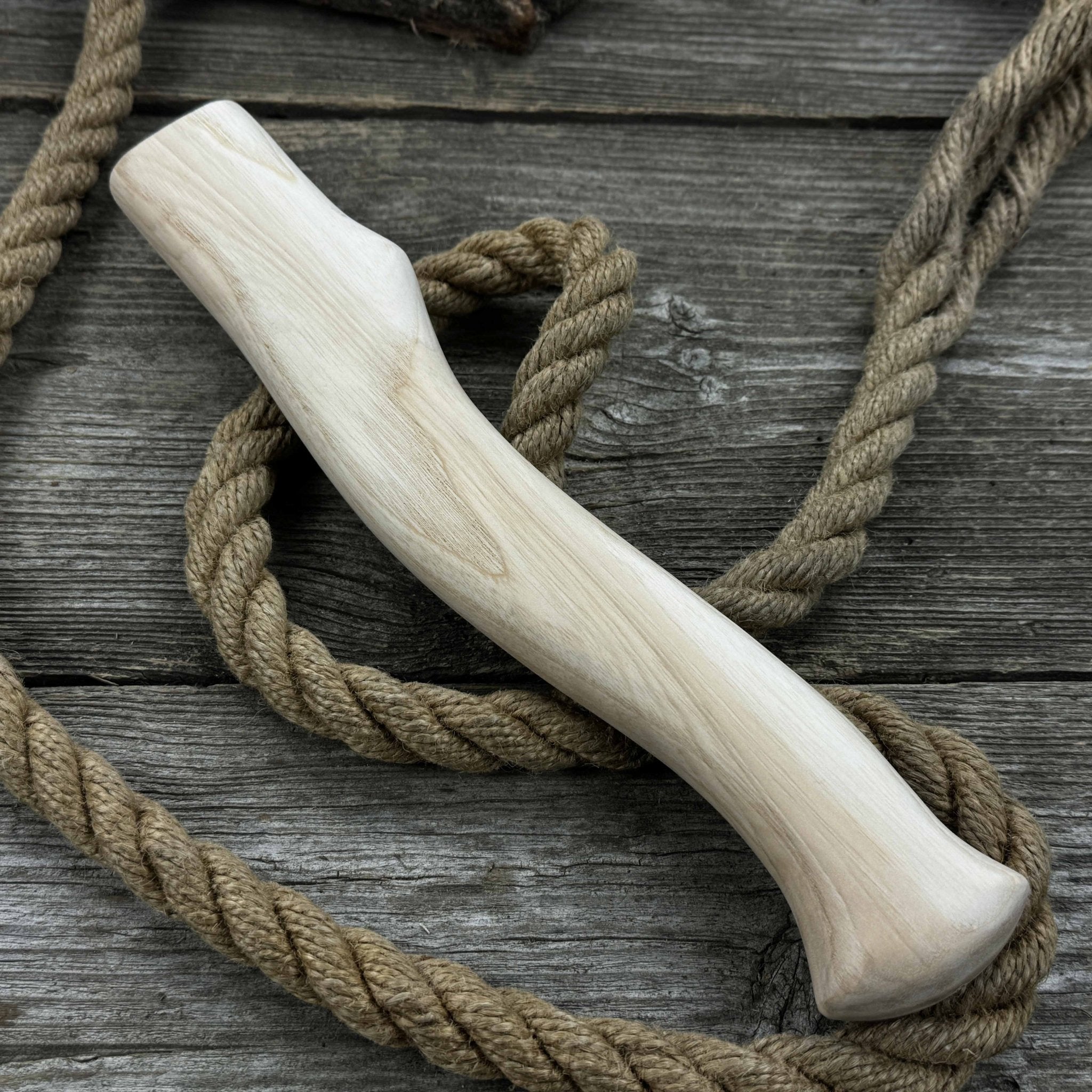 Ash Wood Axe Handle with Red Oak Wedges, 31 cm (12.2 inches) - 8