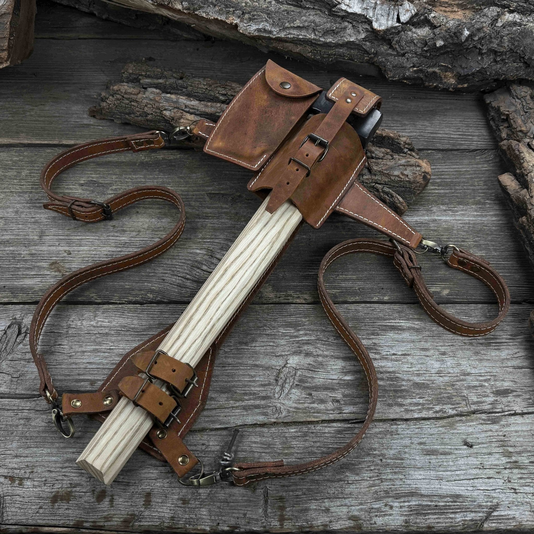 Carpenter’s Axe with Leather Shoulder Sheath, 0.84 kg (1.85 lb) - 8