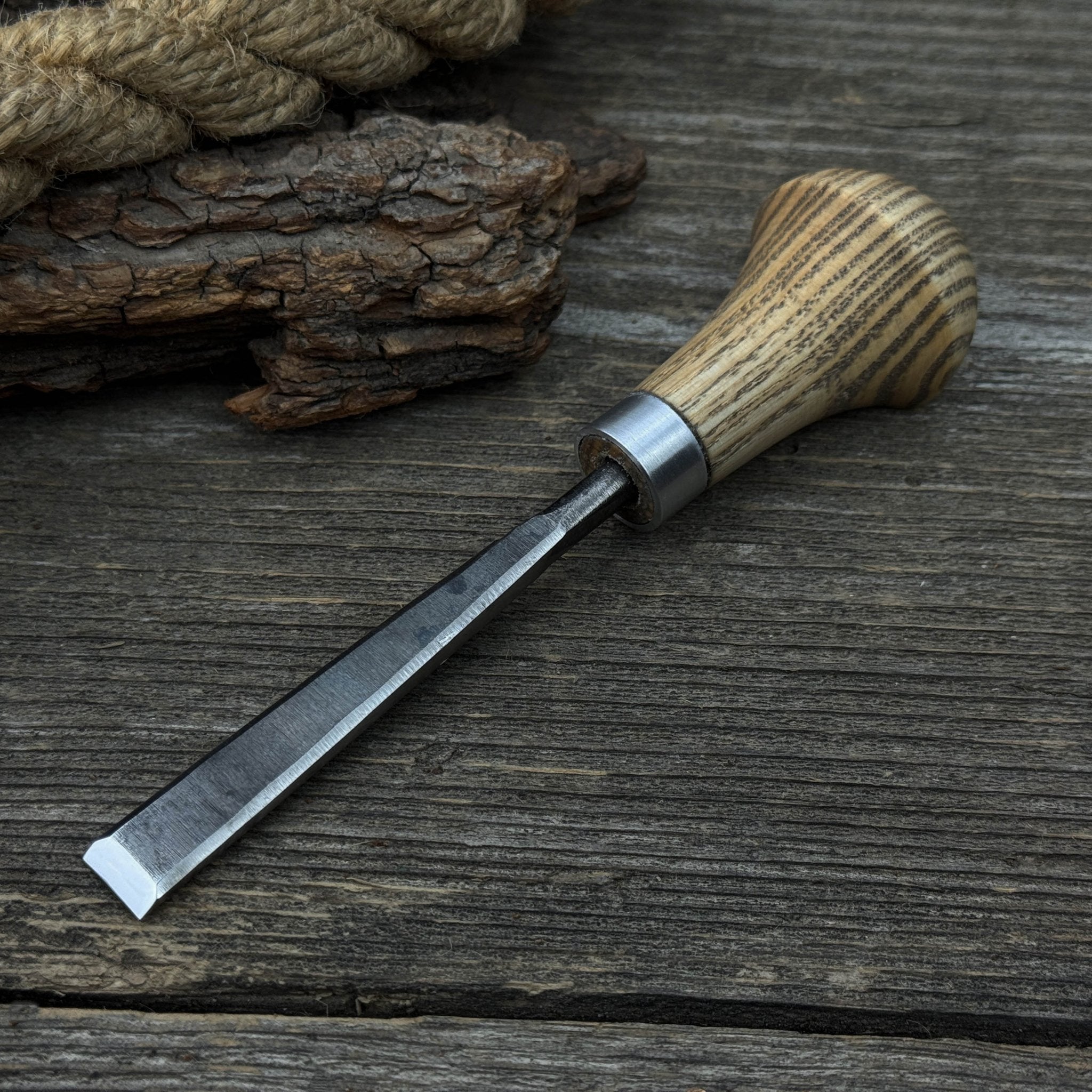 Detail Carving Chisel with Palm Handle, 10 mm (0.39 inches) - 7