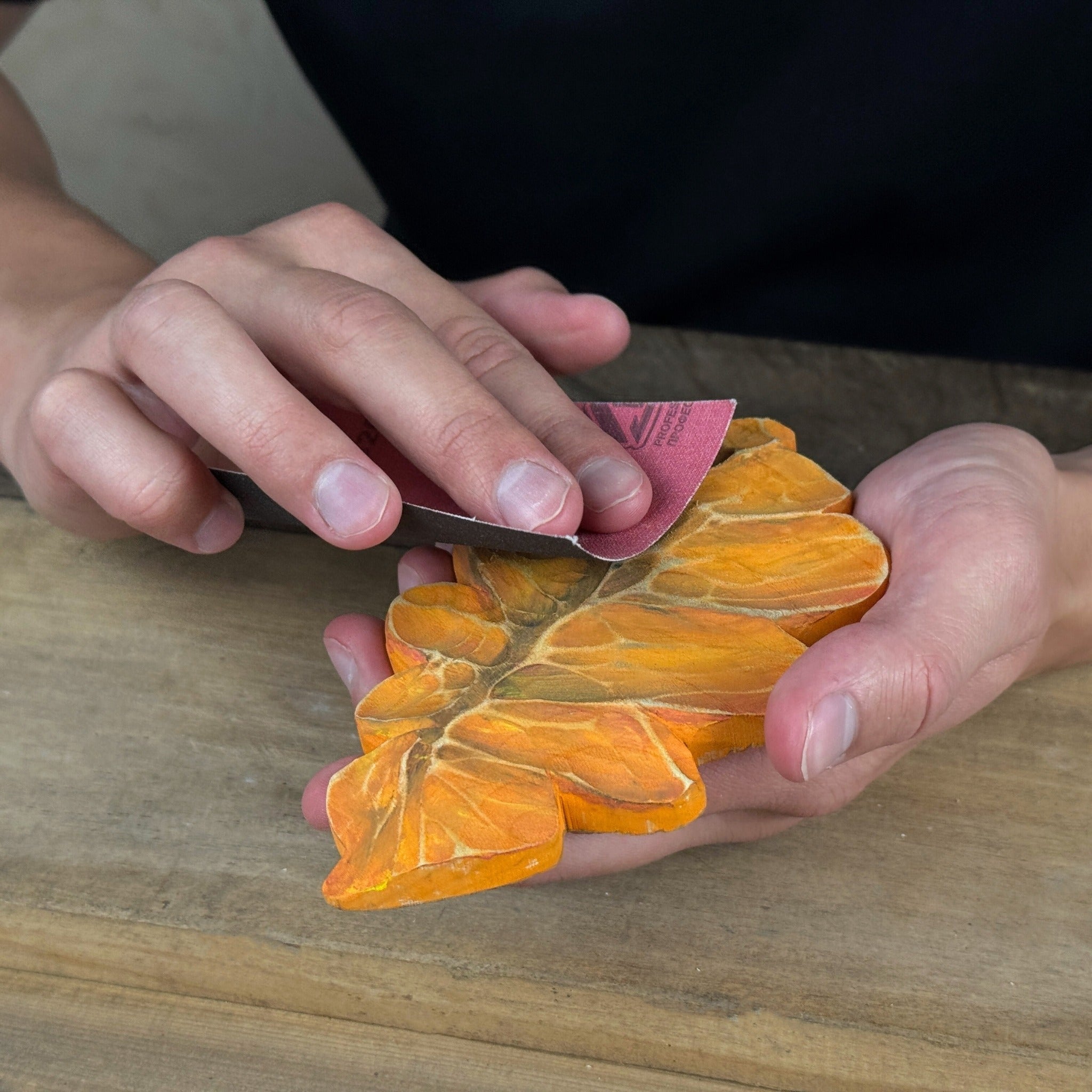 DIY Oak Leaf Carving and Painting Kit - 6