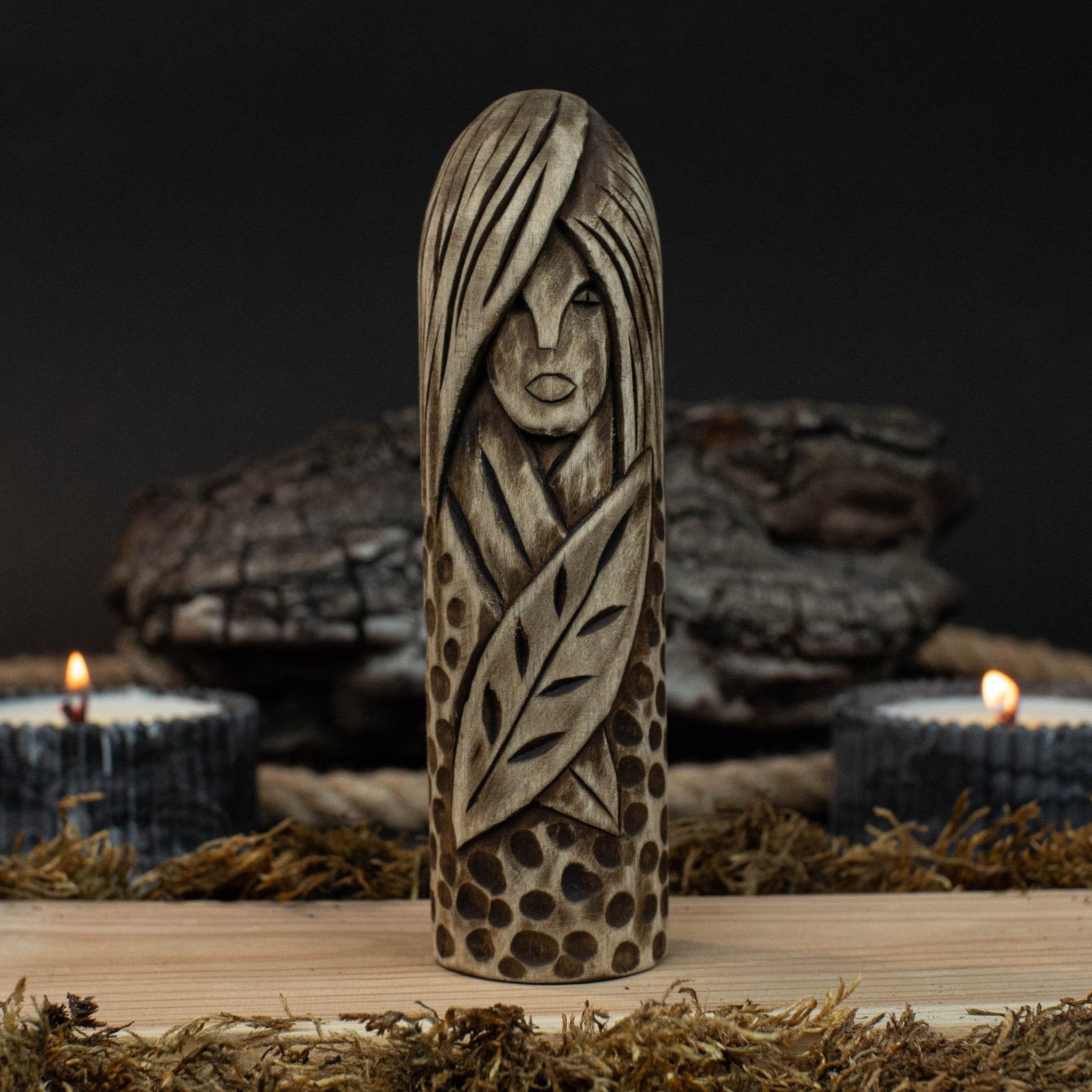 Eir Wooden Figurine – 14 cm (5.7 inch) Hand - Carved Norse Goddess of Healing - 1