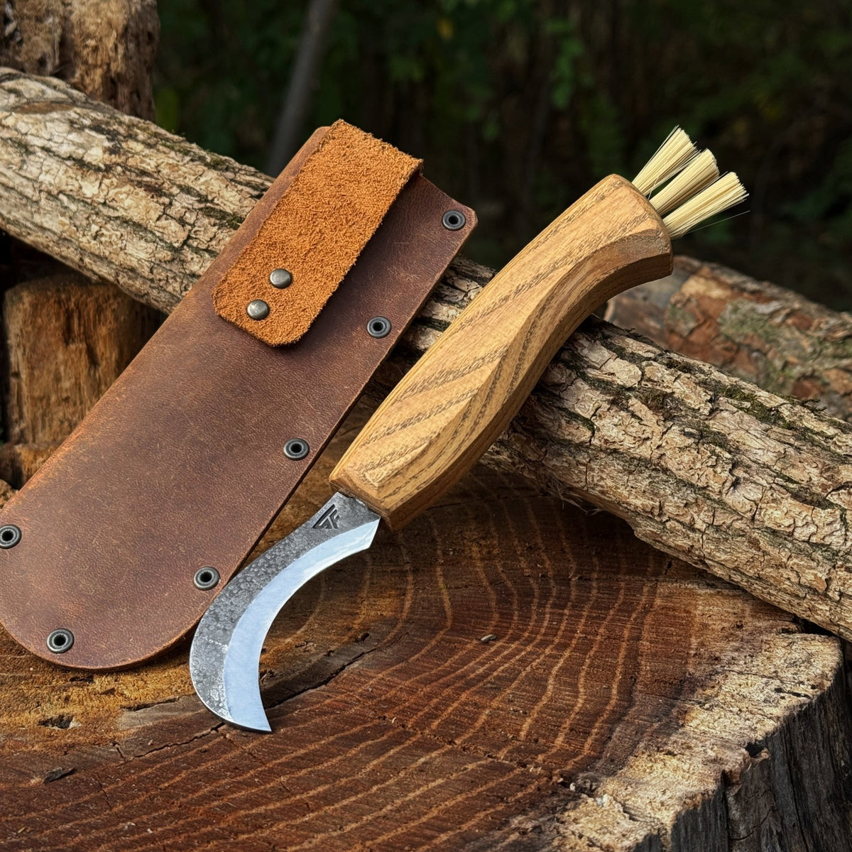 Forged Mushroom Knife with Brush, 6.5 cm (2.56 inches) - 1