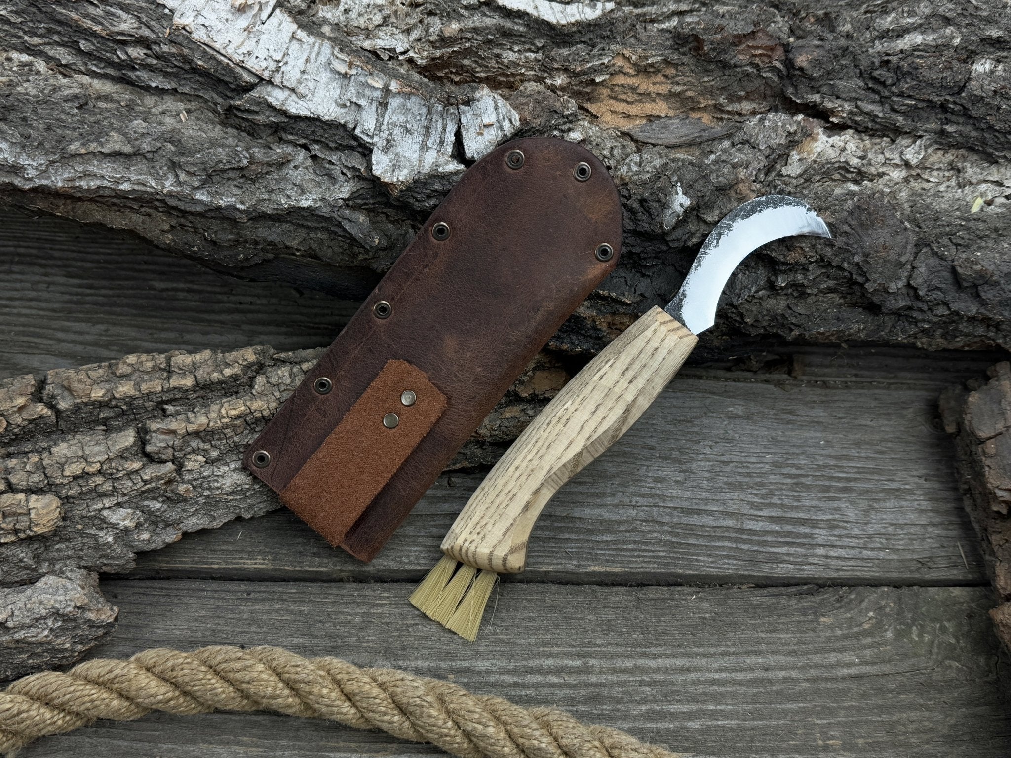 Forged Mushroom Knife with Brush, 6.5 cm (2.56 inches) - 1