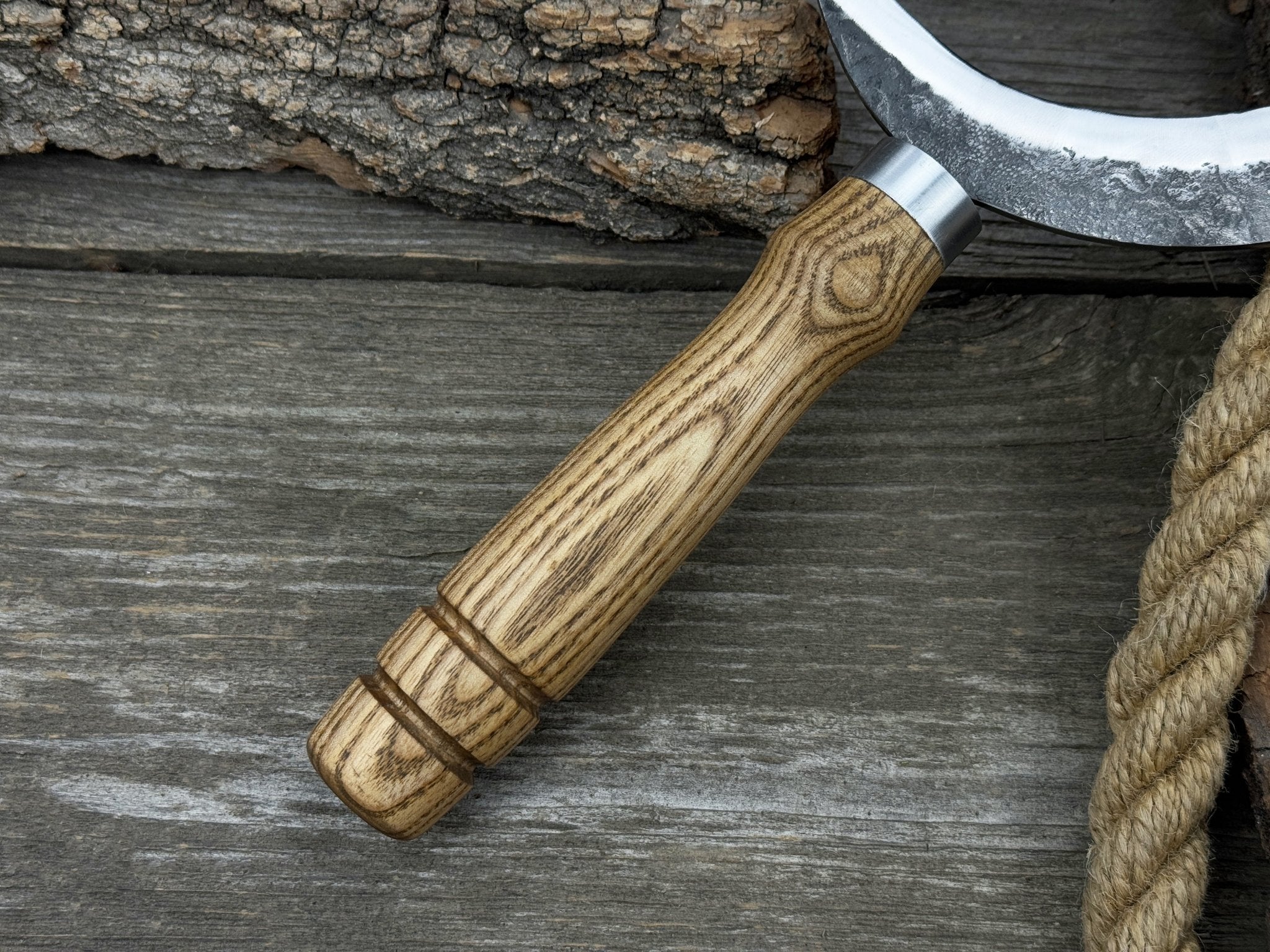 Hand - Forged Athame Ritual Witch Sickle, ⌀16.5 cm (6.5 inches) - 9