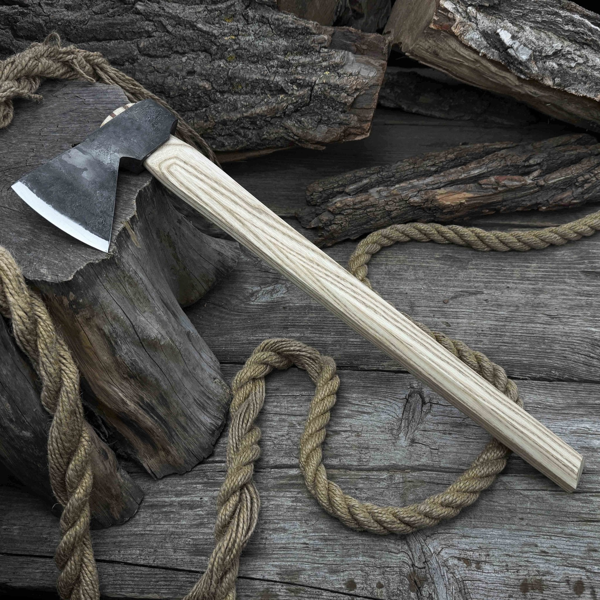 Hand - Forged Bushcraft Hatchet with Leather Back Sheath, 0.74 kg (1.63 lb) - 7