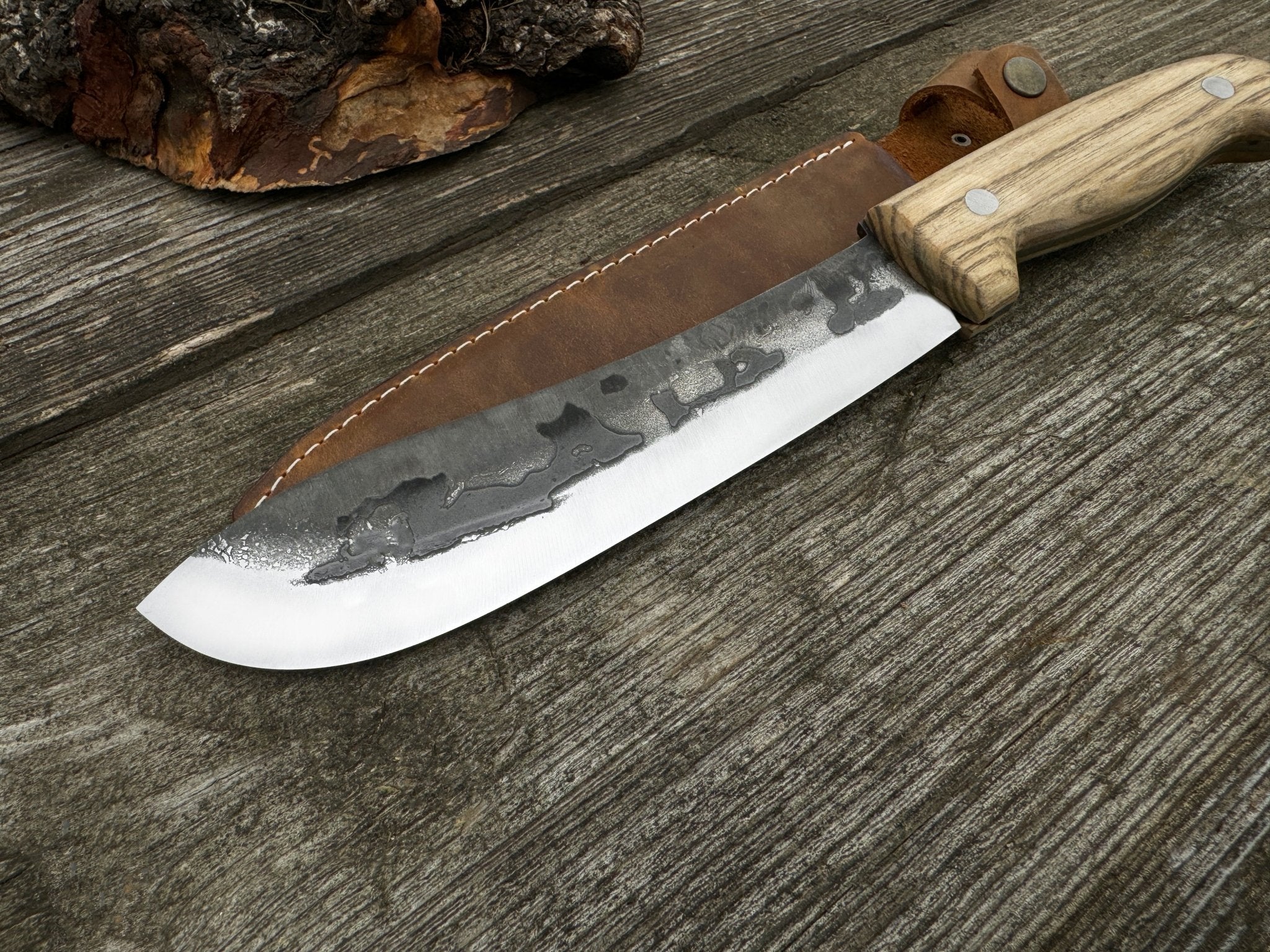 Hand - Forged Bushcraft Knife, 17 cm (6.7 inches) with leather sheath - 7