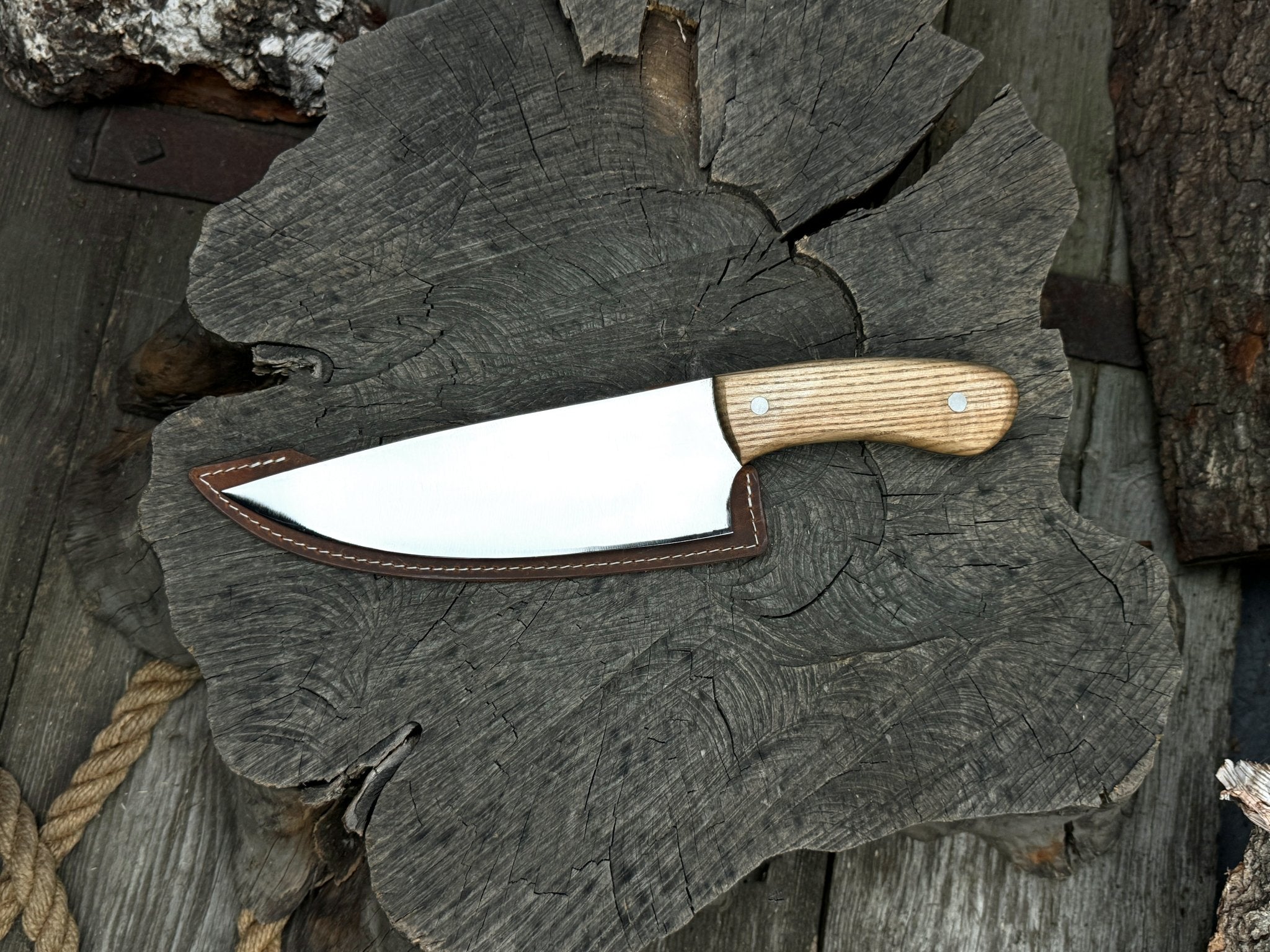 Hand - Forged Bushcraft Knife, 20.5 cm (8.07 inches) - 5