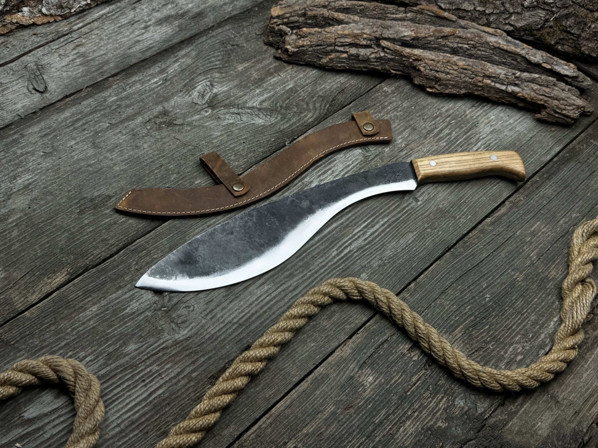 Hand - Forged Bushcraft Knife, 30 cm (11.81 inches) - 1