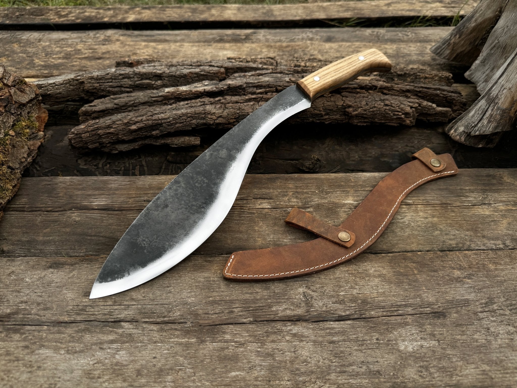 Hand - Forged Bushcraft Knife, 36 cm (14.2 inches) with leather sheath - 1