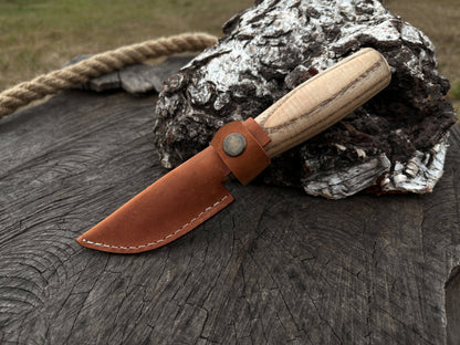 Hand - Forged Bushcraft Knife, 7 cm (2.8 inches) with leather sheath - 2