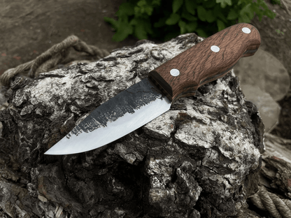 Hand - Forged Bushcraft Knife, 9 cm (3.5 inches) - 1