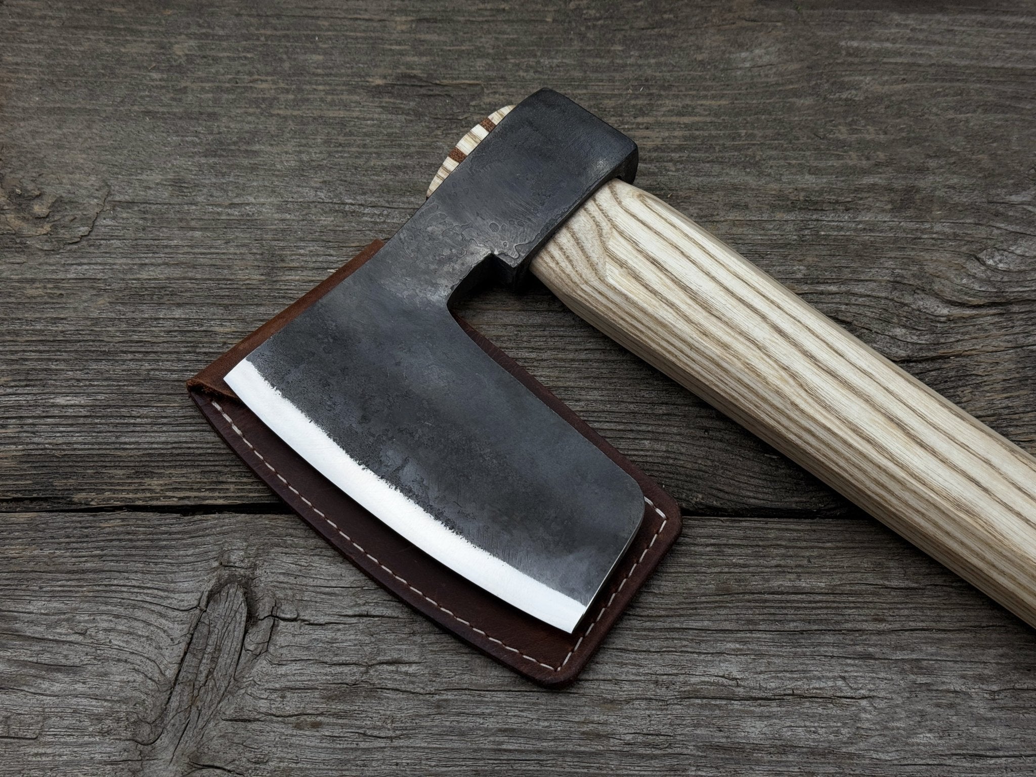 Hand - Forged Carpenter's Axe with Belt Loop, 0.84 kg (1.85 lb) - 4