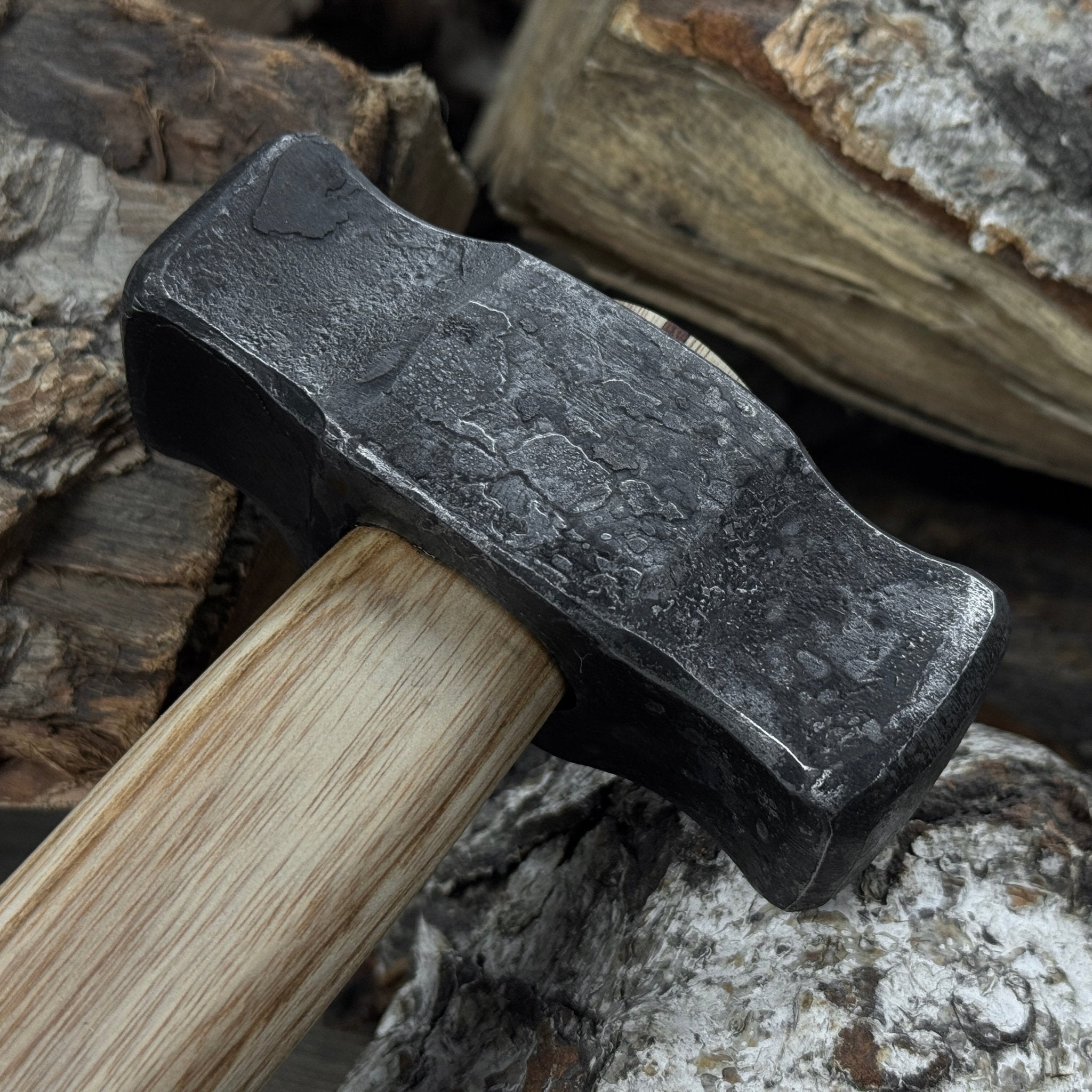 Hand - Forged Double Blacksmith's Hammer, 1 kg (2.2 lbs) - 10