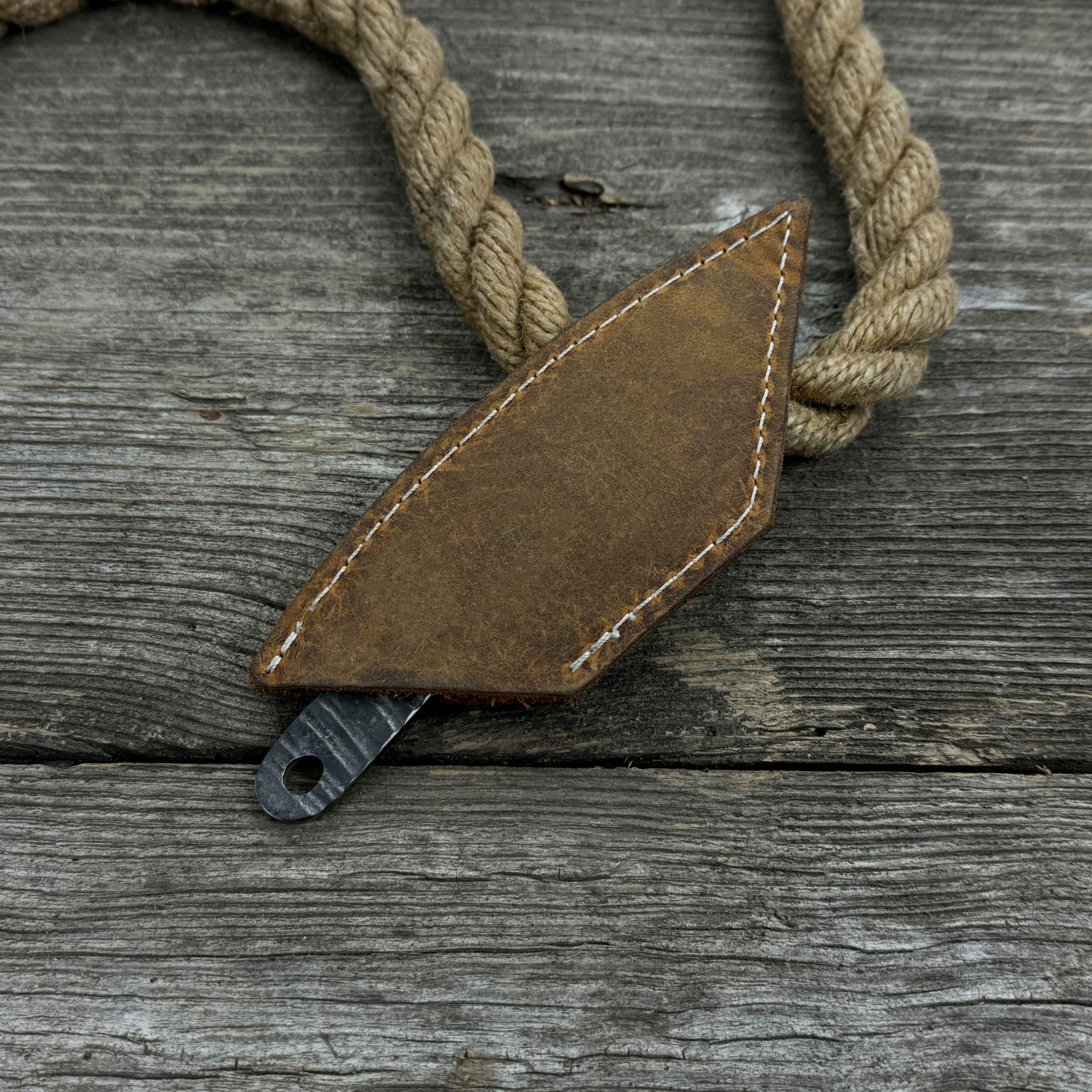 Hand - Forged Kiridashi Knife, 14 cm (5.51 inches) with Leather Sheath - 2