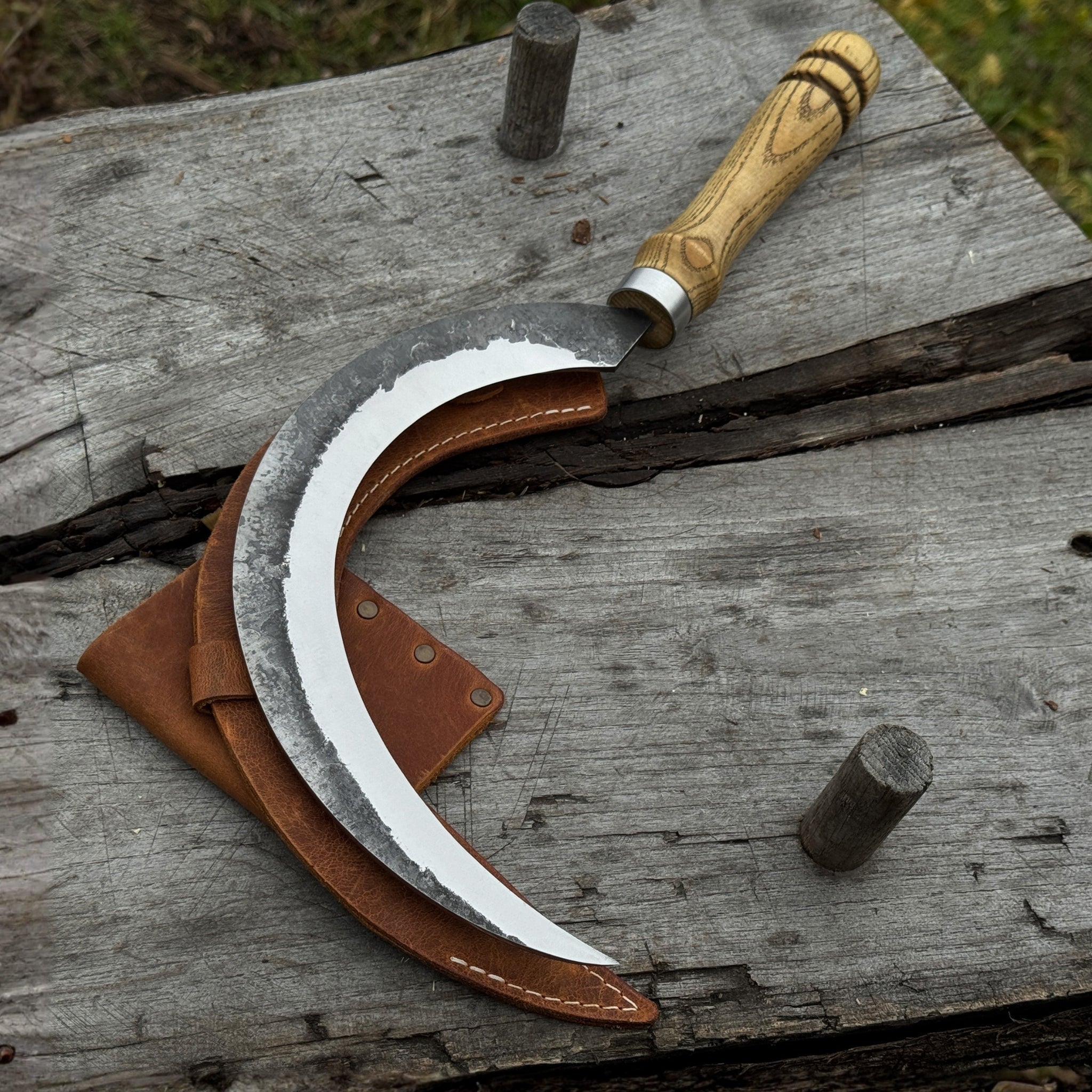 Hand - Forged Large Sickle, ⌀19 cm (7.5 inches) Blade, Leather Belt Attachment - 15