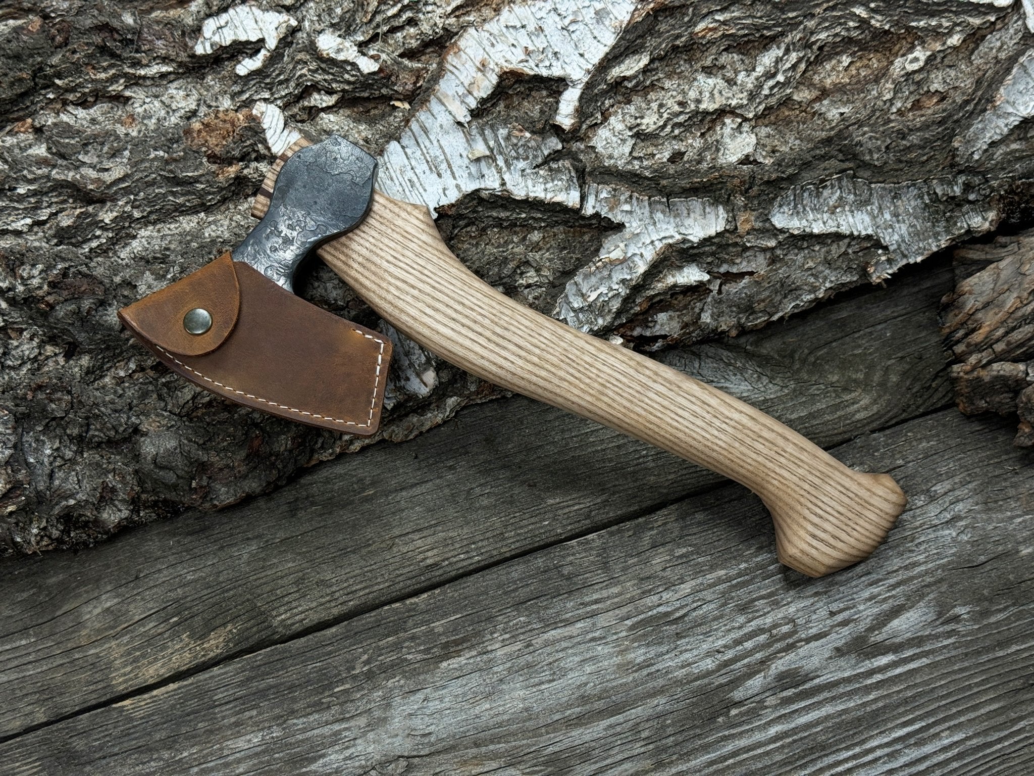 Hand - Forged Small Carving Axe, 0.7 kg (1.5 lbs) - 2