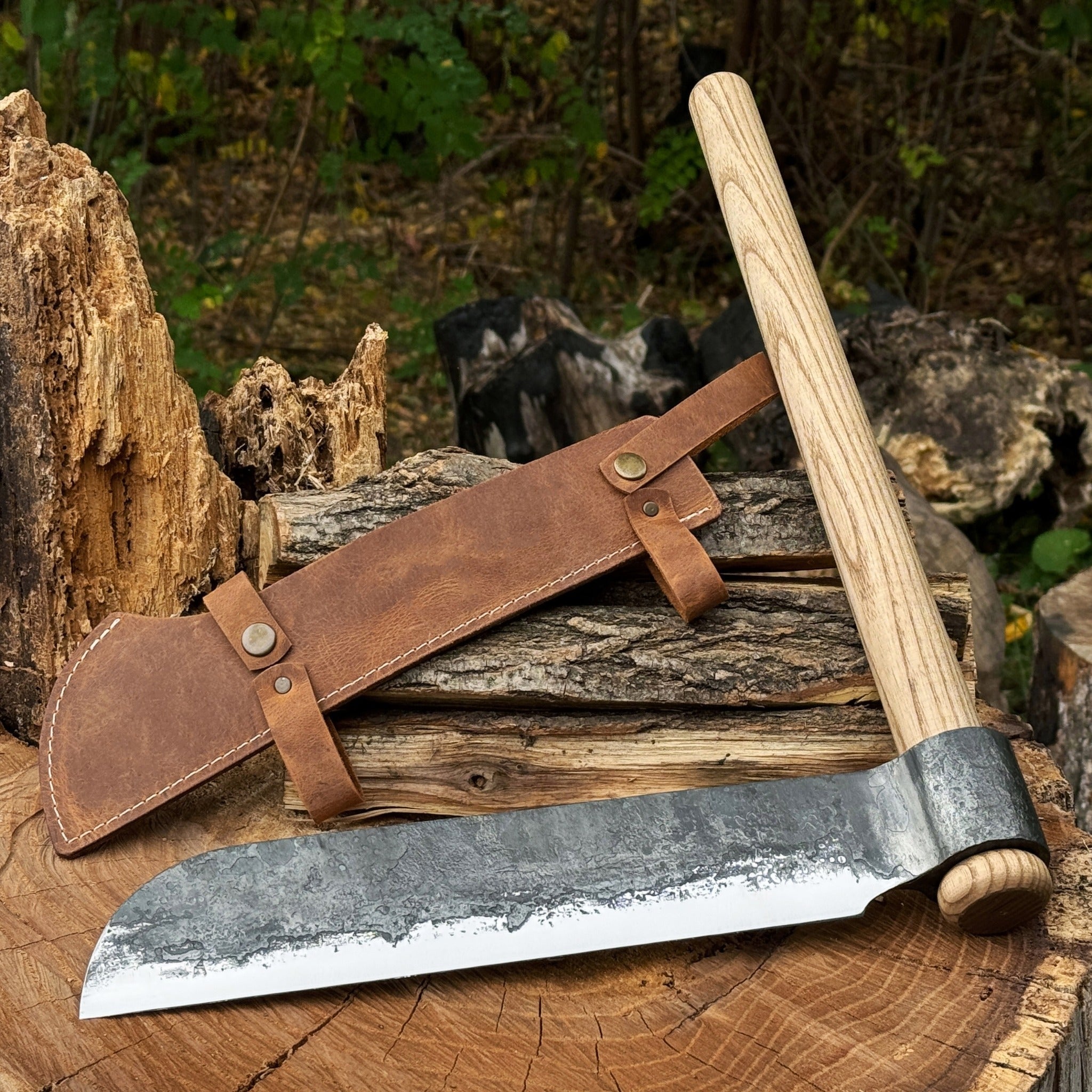 Hand - Forged Splitting Froe – Leather Sheath with Handle Holder - 1