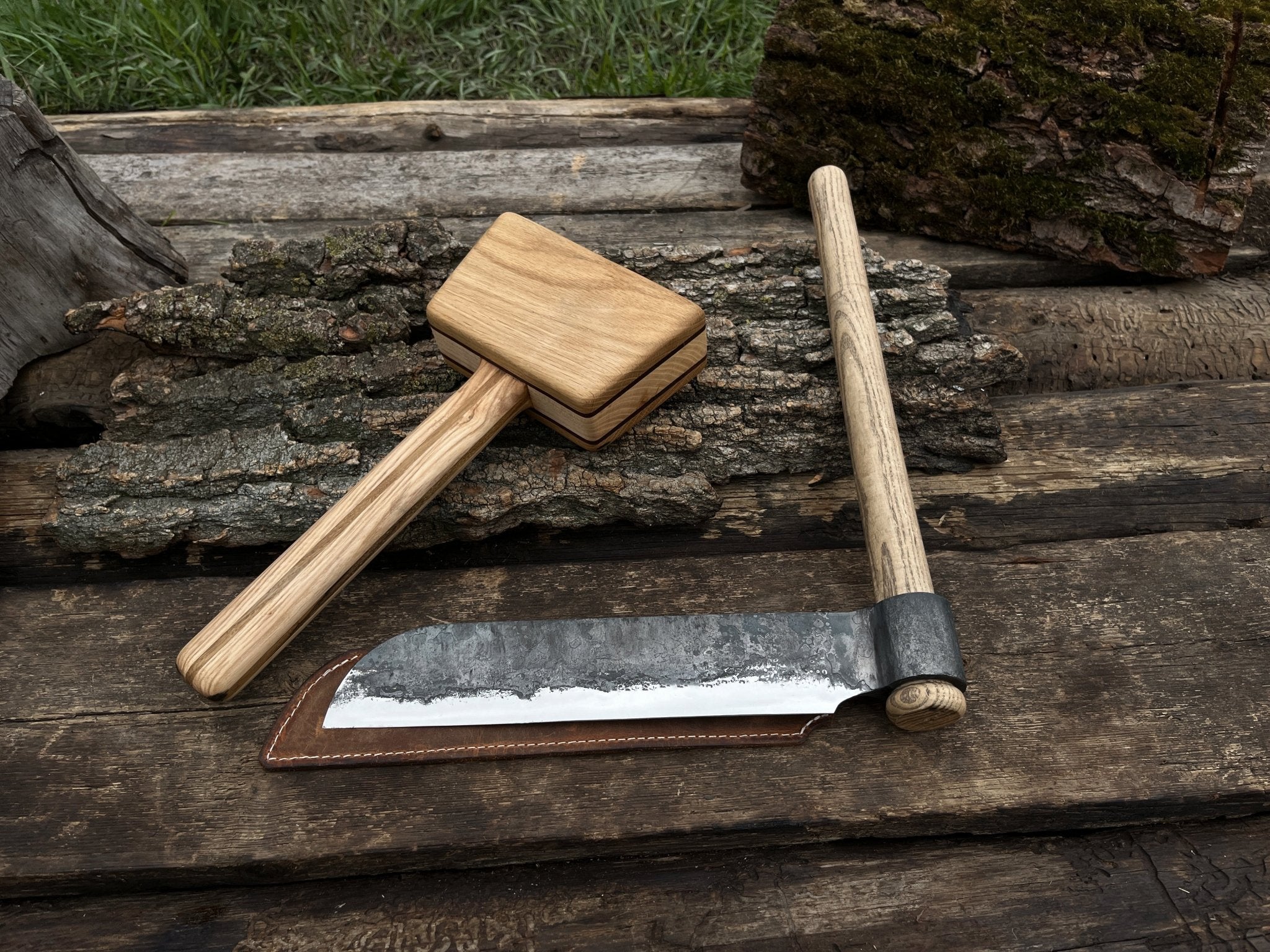 Hand - Forged Splitting Froe with Wooden Mallet - 5