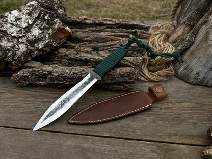 Hand - Forged Throwing Knife, 22 cm (8.6 inches) - 1