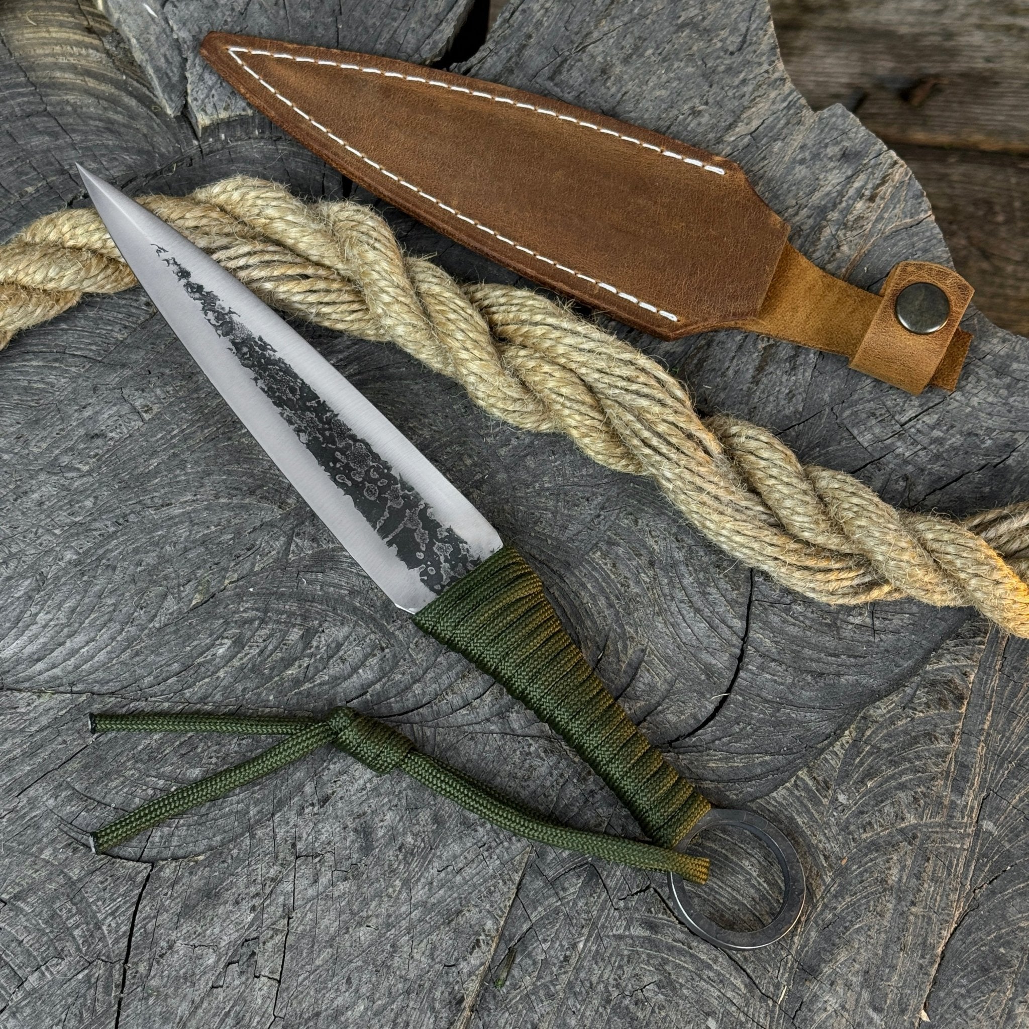 Hand - Forged Throwing Knife, 23 cm (9 inches) - 8