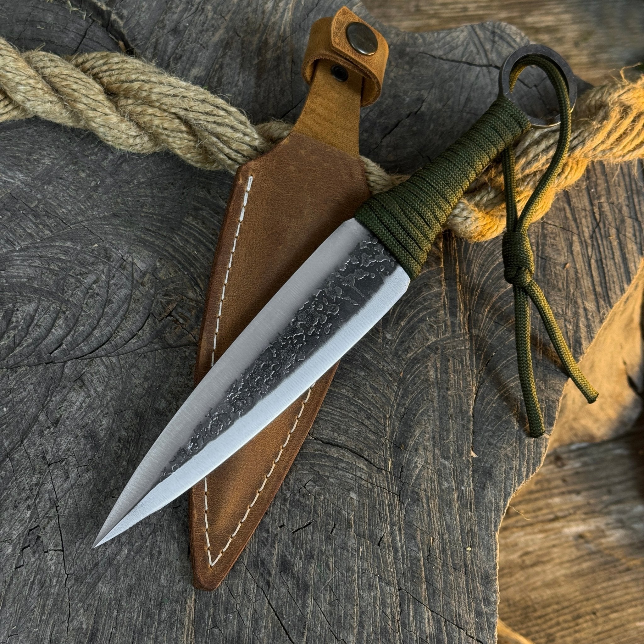 Hand - Forged Throwing Knife, 23 cm (9 inches) - 6