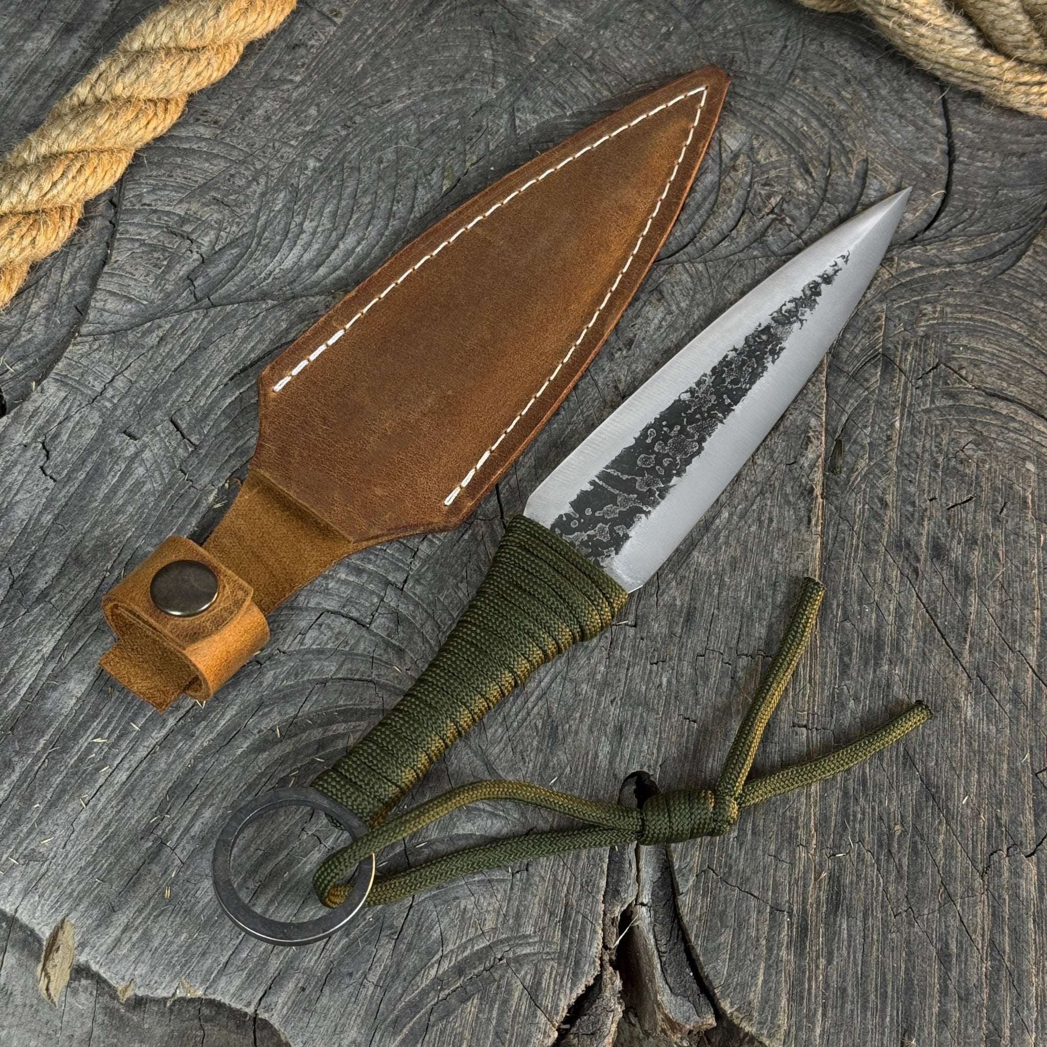 Hand - Forged Throwing Knife, 23 cm (9 inches) - 7