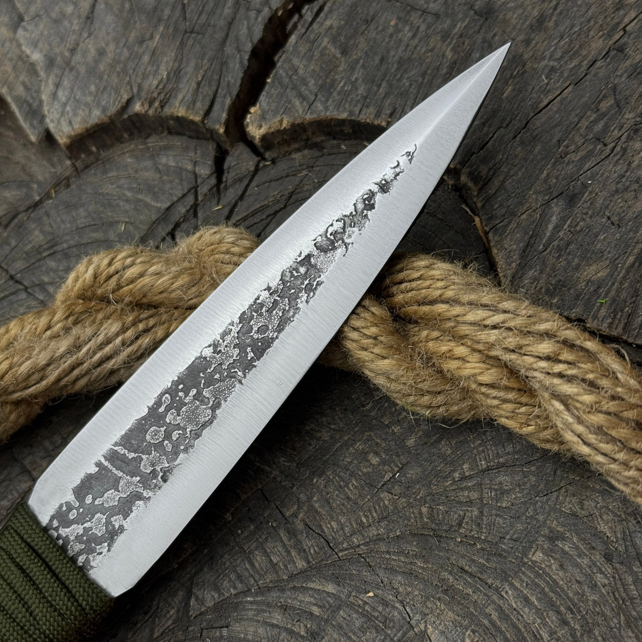 Hand - Forged Throwing Knife, 23 cm (9 inches) - 3