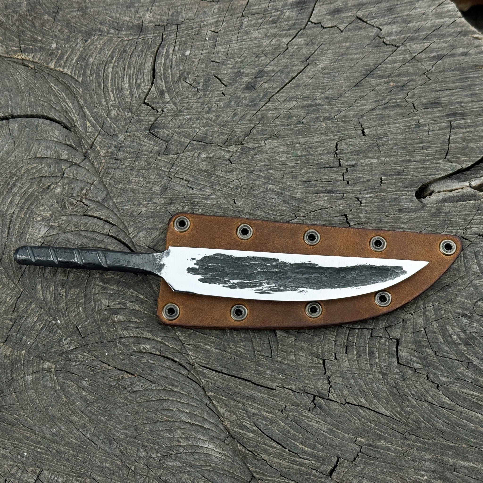 Hand - Forged Yakut Blade with Leather Sheath, 10 cm (3.93 inches) - 1