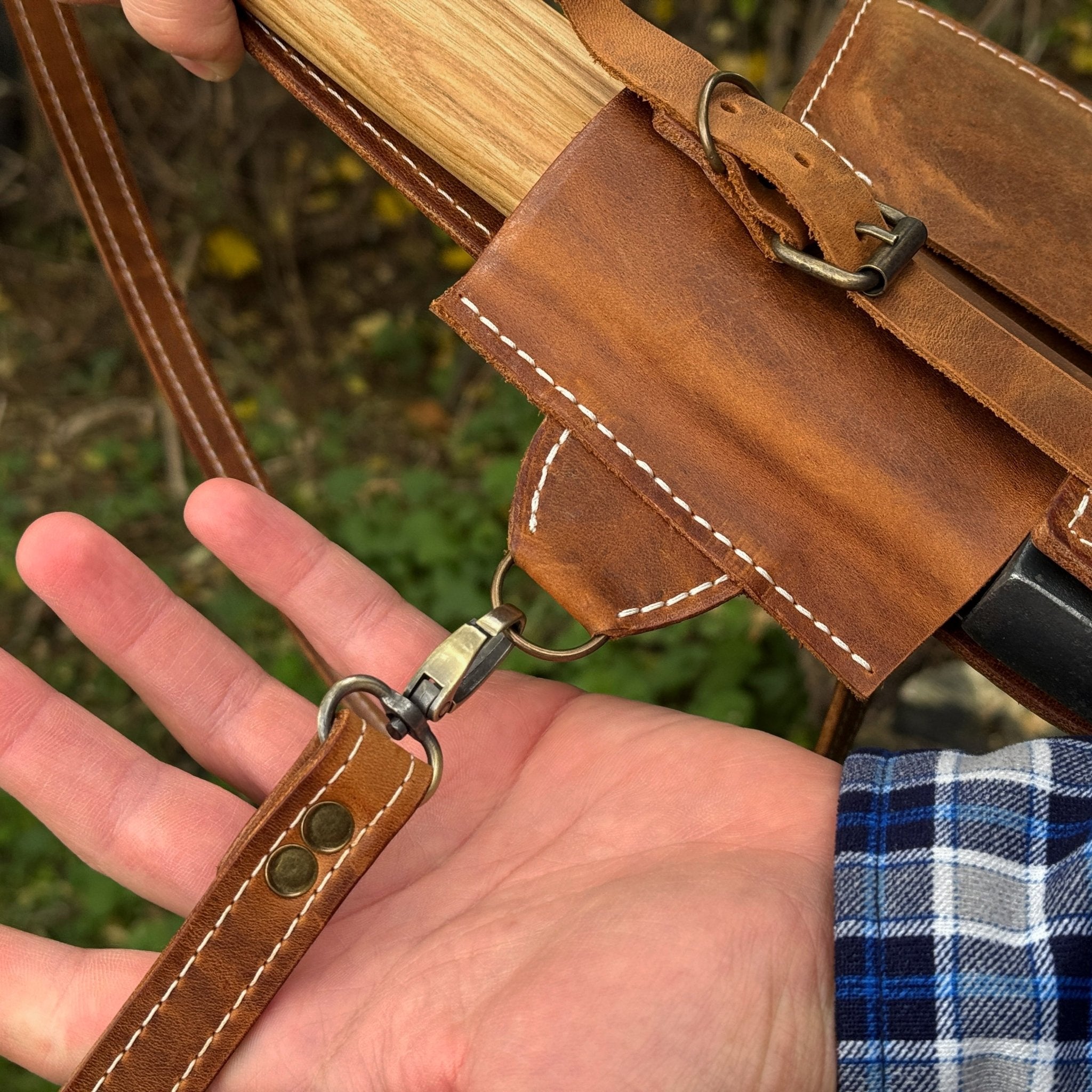 Leather Axe Case with Adjustable Shoulder Straps - 10