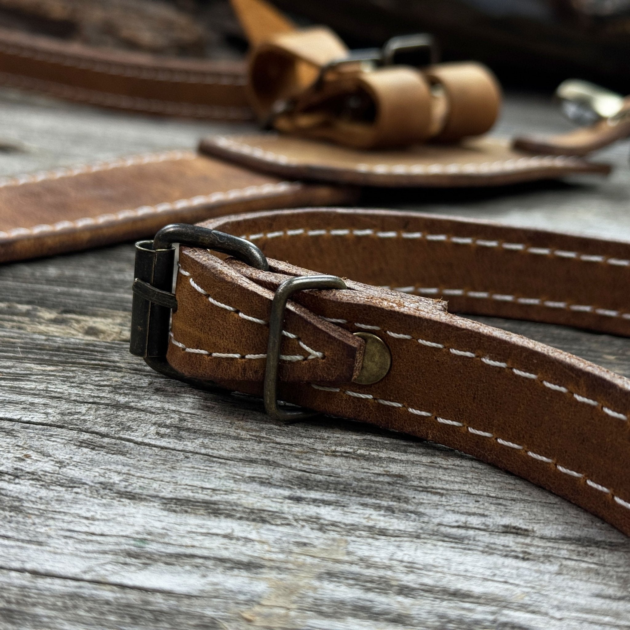 Leather Axe Case with Adjustable Straps - 9