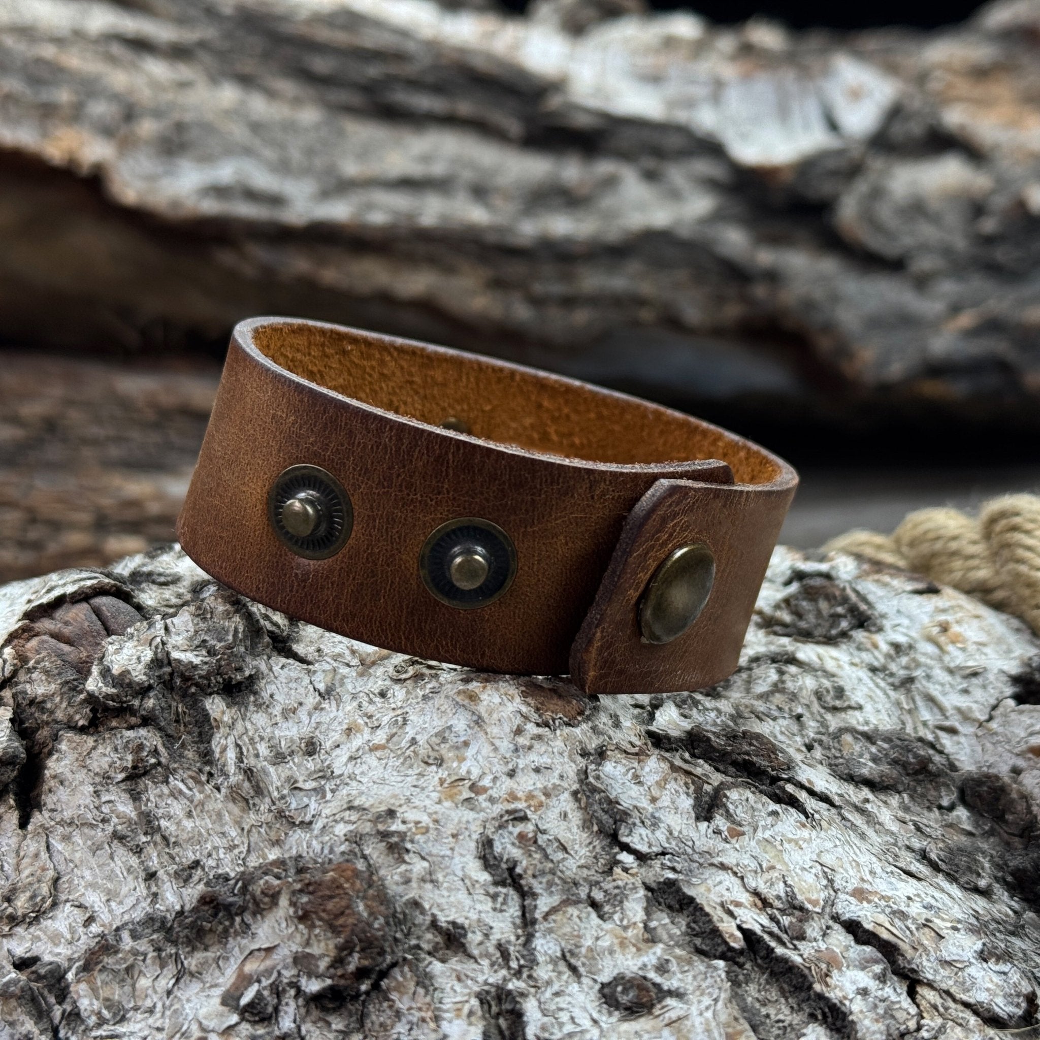 Leather Wrist Pencil Mount – 23.5 cm (9.25 inches) - 4