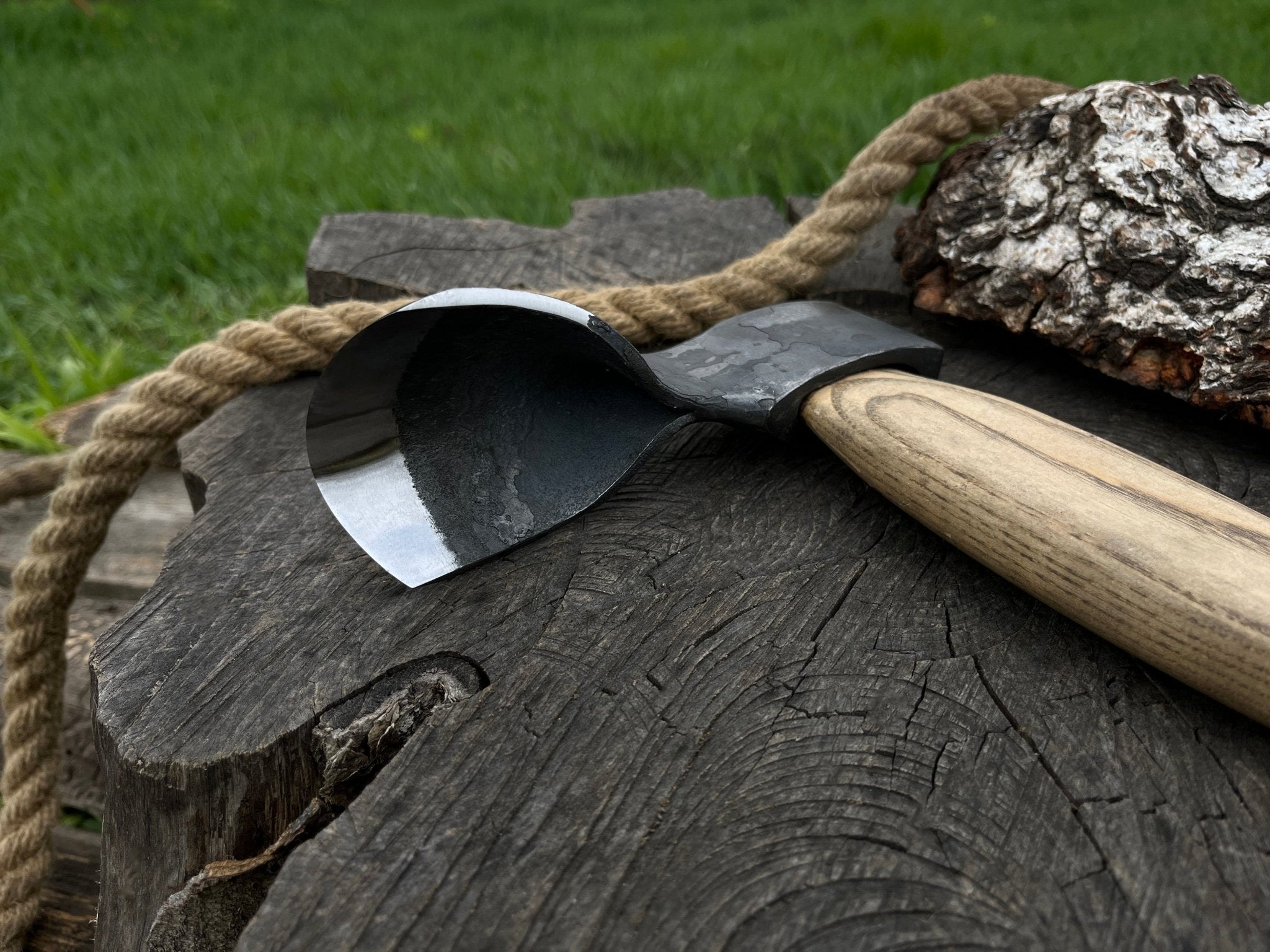 Medium Curved Kuksa Adze, 6.5 cm (2.5 inches) - 6