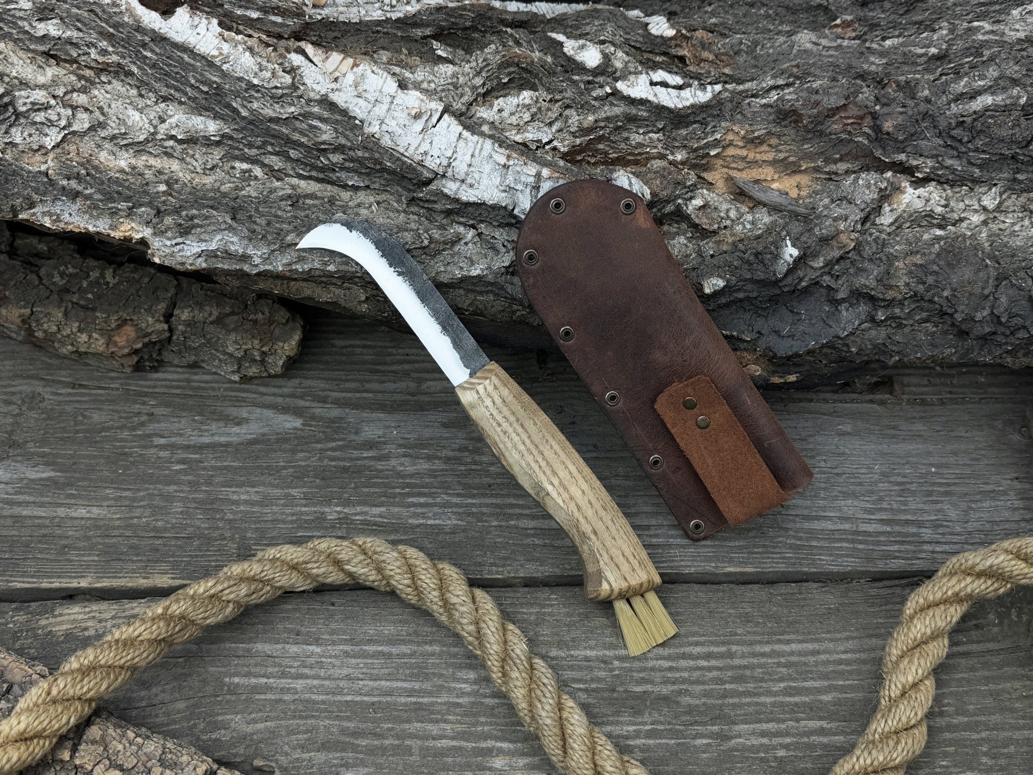 Mushroom Knife with Brush For Harvesting, 7.5 cm (2.95 inches) - 4