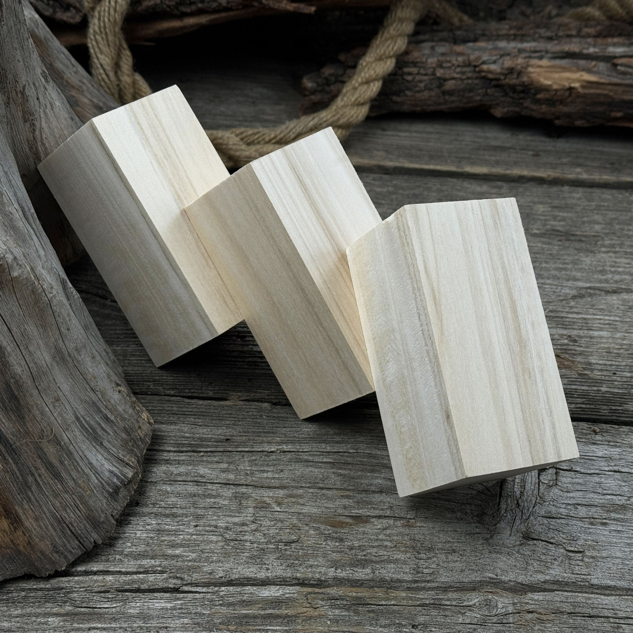 Set of 6 Linden Wood Carving Blanks, 10 × 5 × 5 cm (3.94 × 1.97 × 1.97 inches) - 6